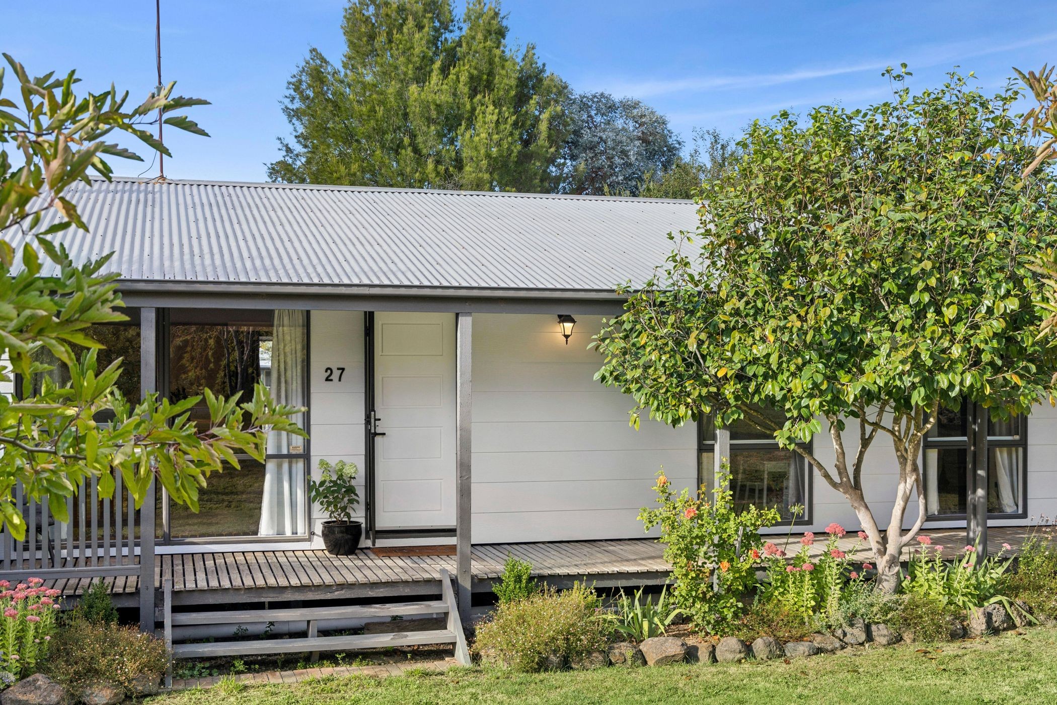 27 Davy Street, Taradale, VIC 3447