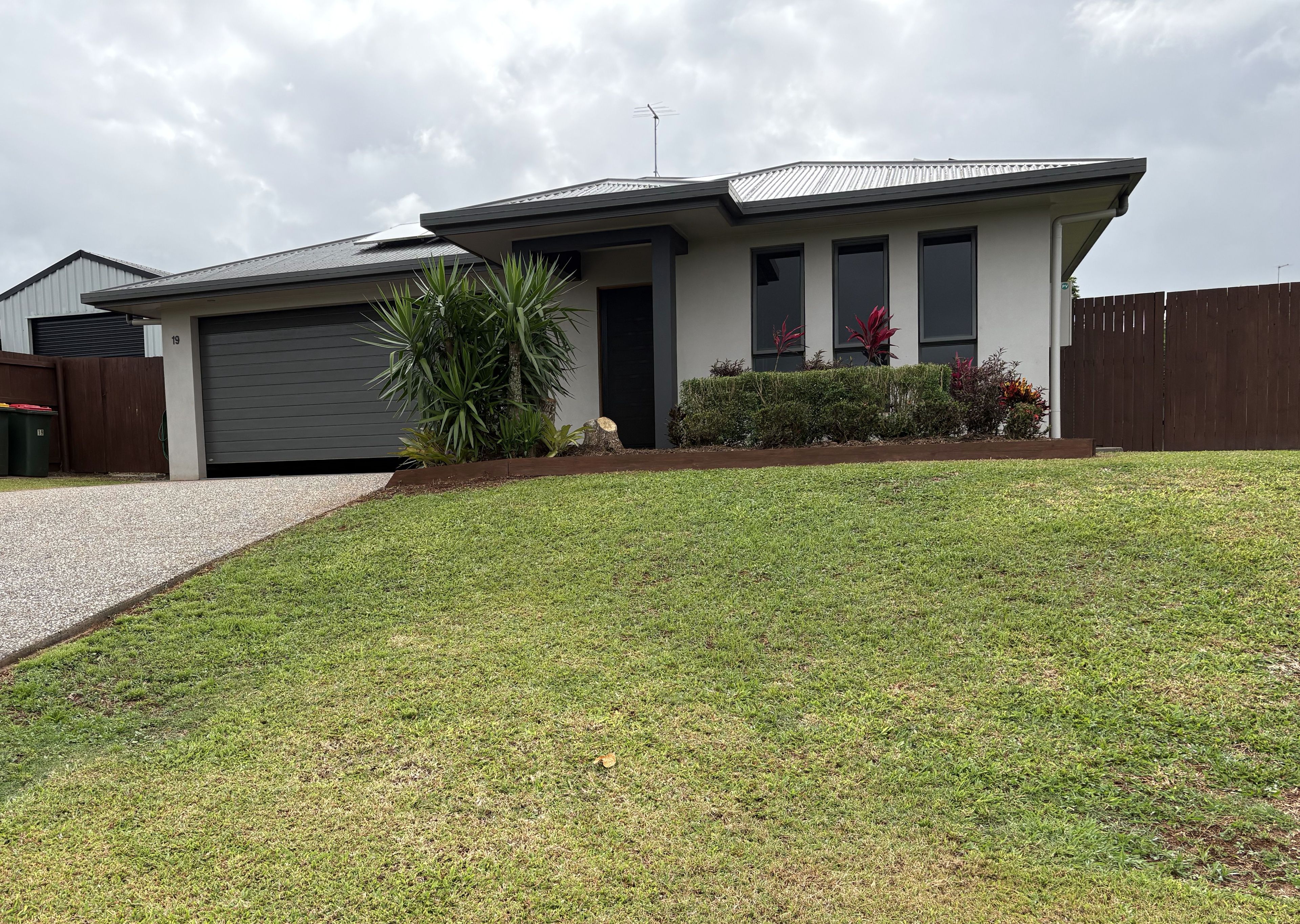 19 Bellamy Drive, Tolga, QLD 4882