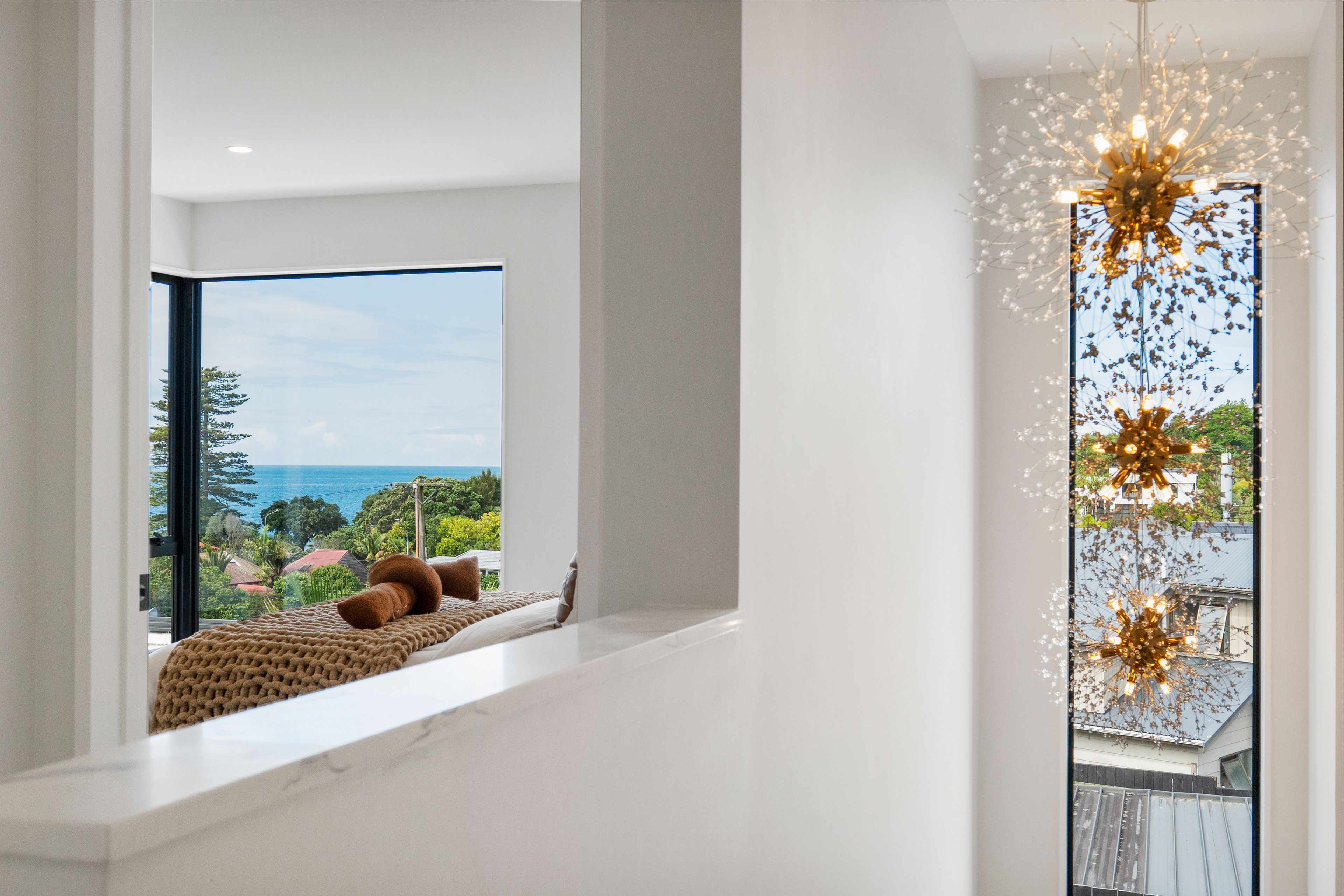 8/8 Park Rise, Campbells Bay, North Shore City