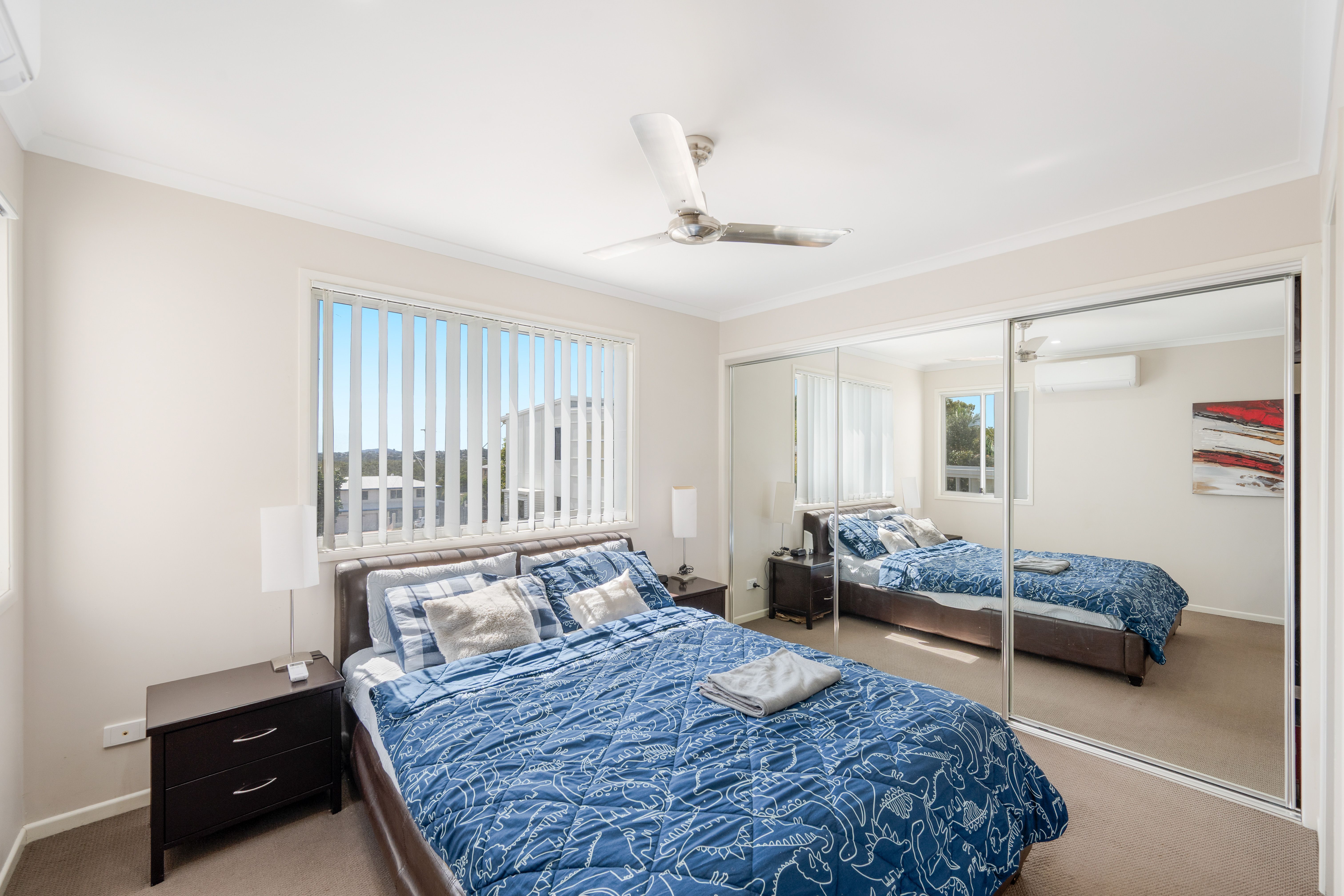 4/9 Cockatoo Drive — photo 9 of 17