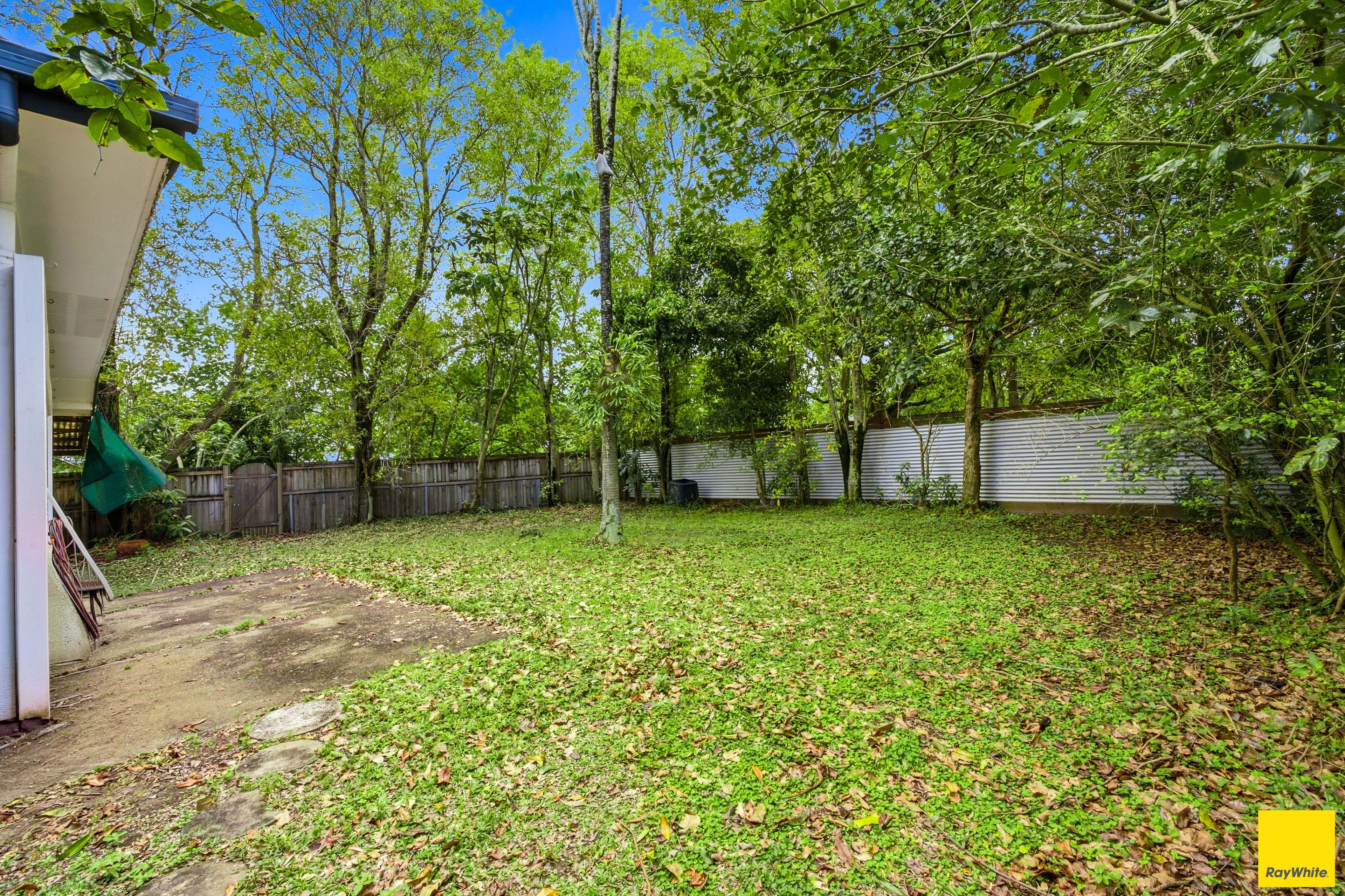 17-19 Dillon Street — photo 14 of 19
