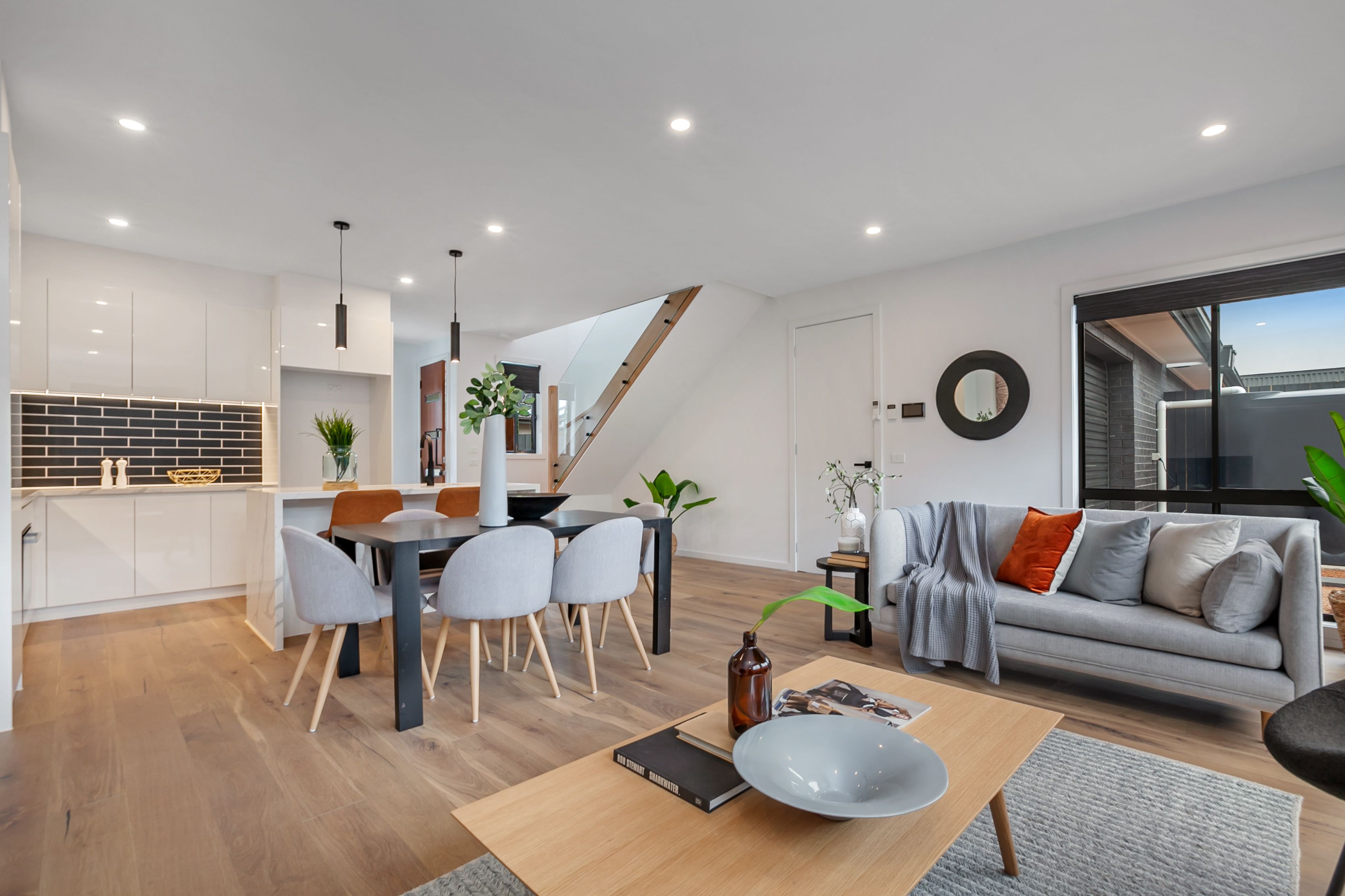 2/44 Dundee Street, Reservoir, VIC 3073