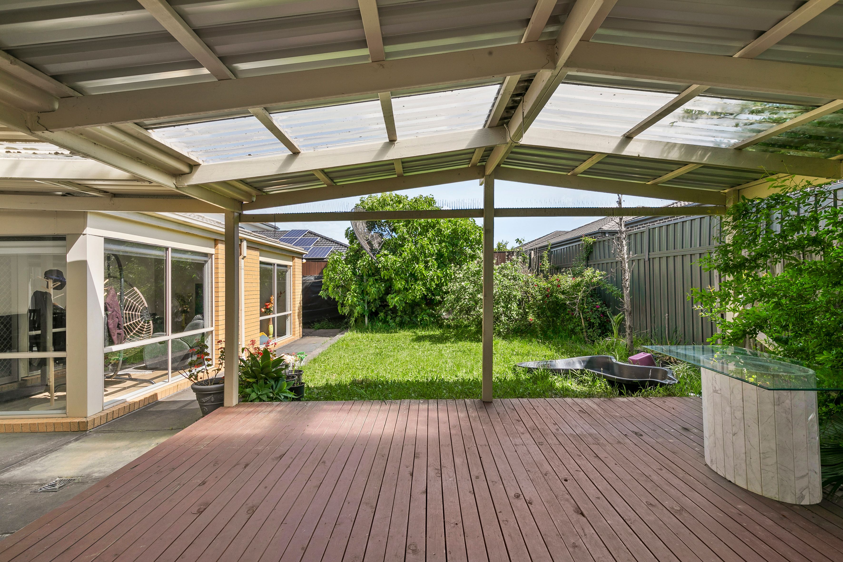 39 Cambridge Crescent — photo 15 of 16