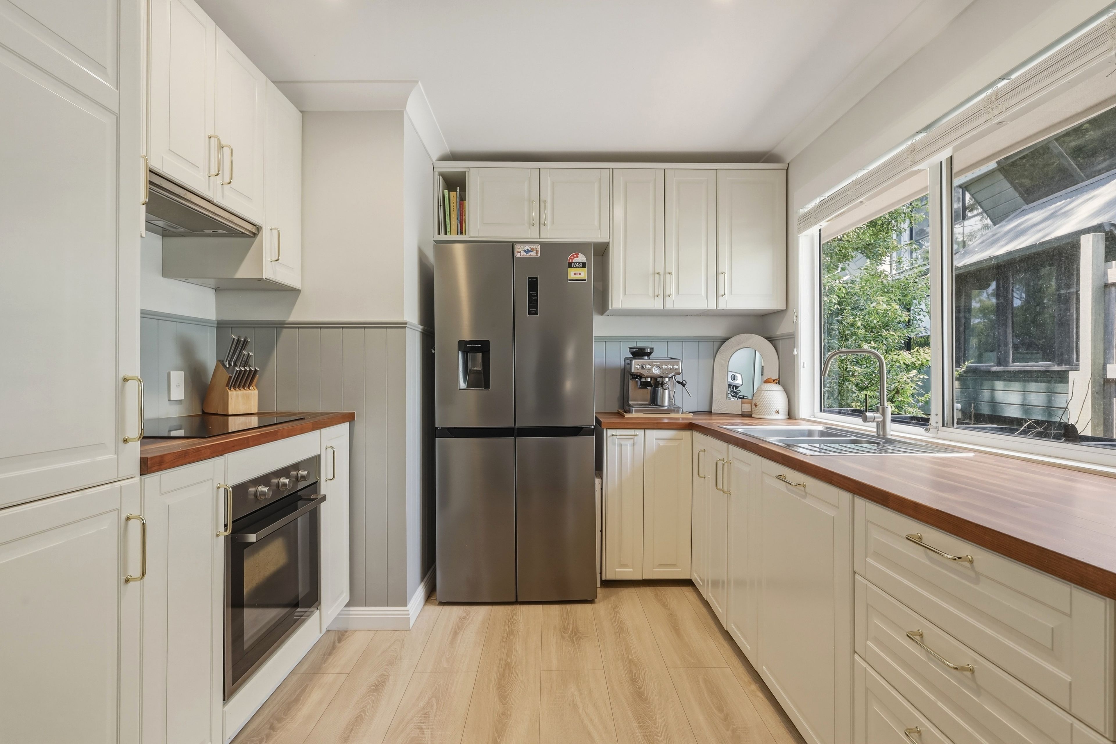 20 Henderson Road, Everton Hills, QLD 4053