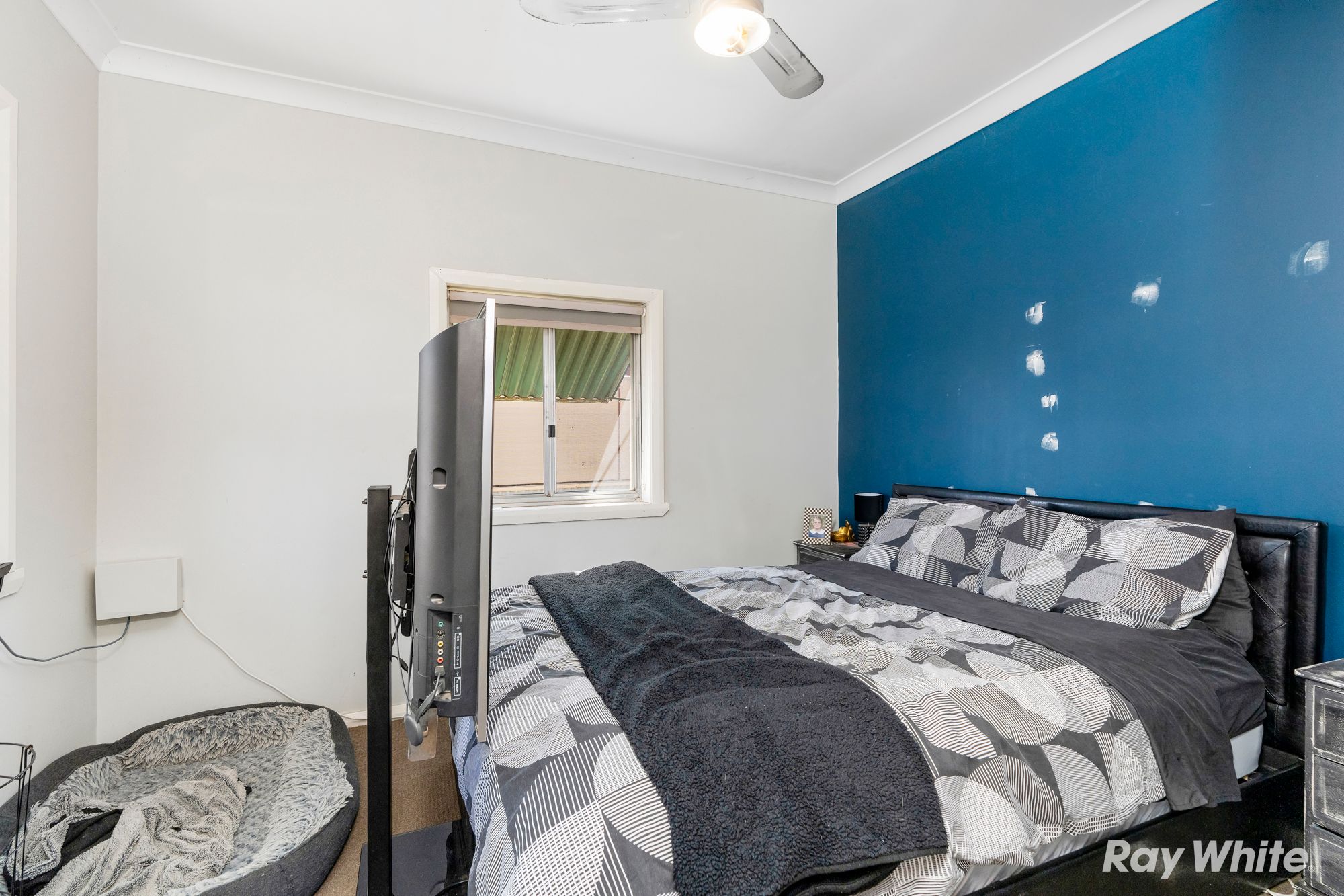 4 George Street — photo 3 of 11