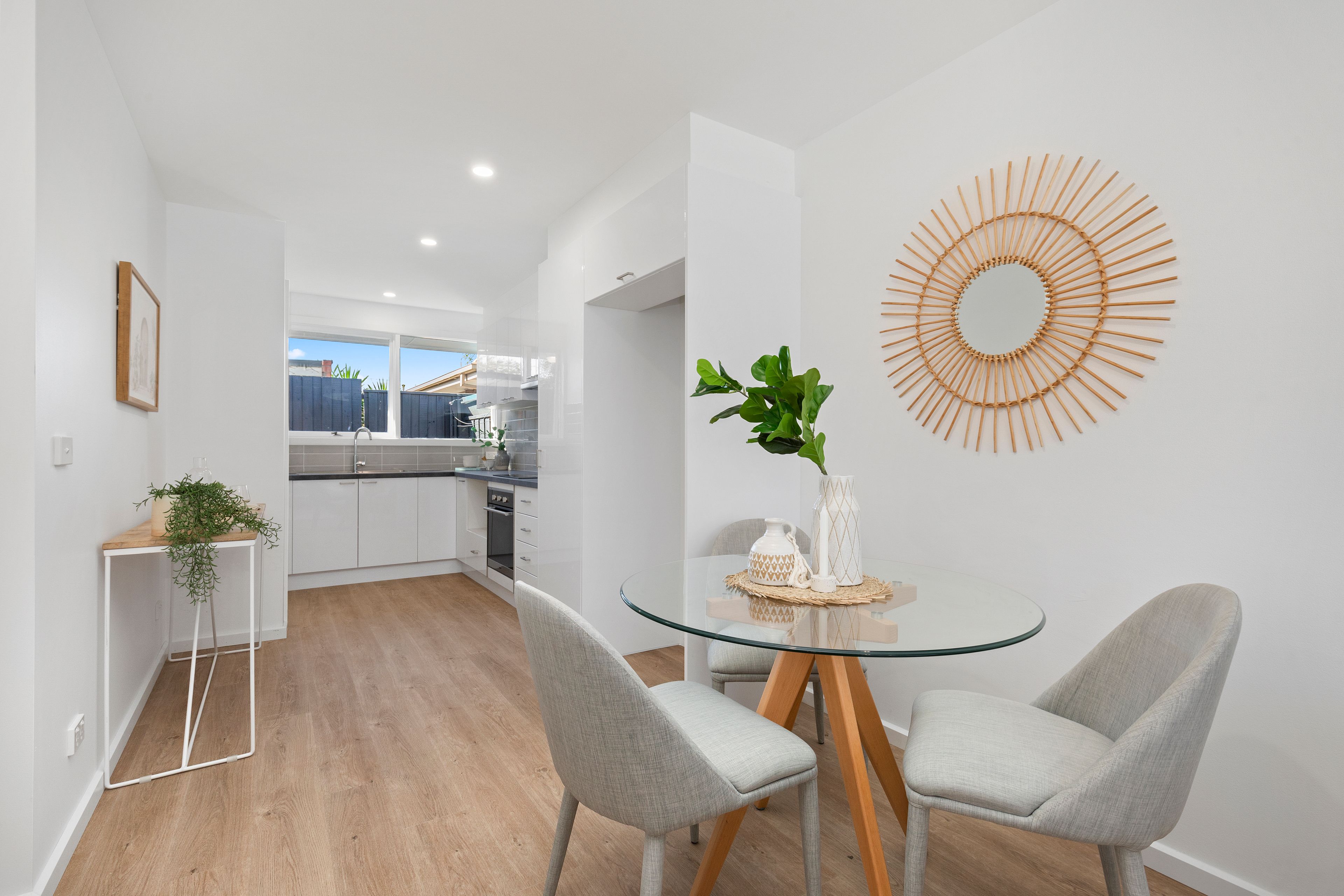 2/3-5 Spencer Street — photo 3 of 10