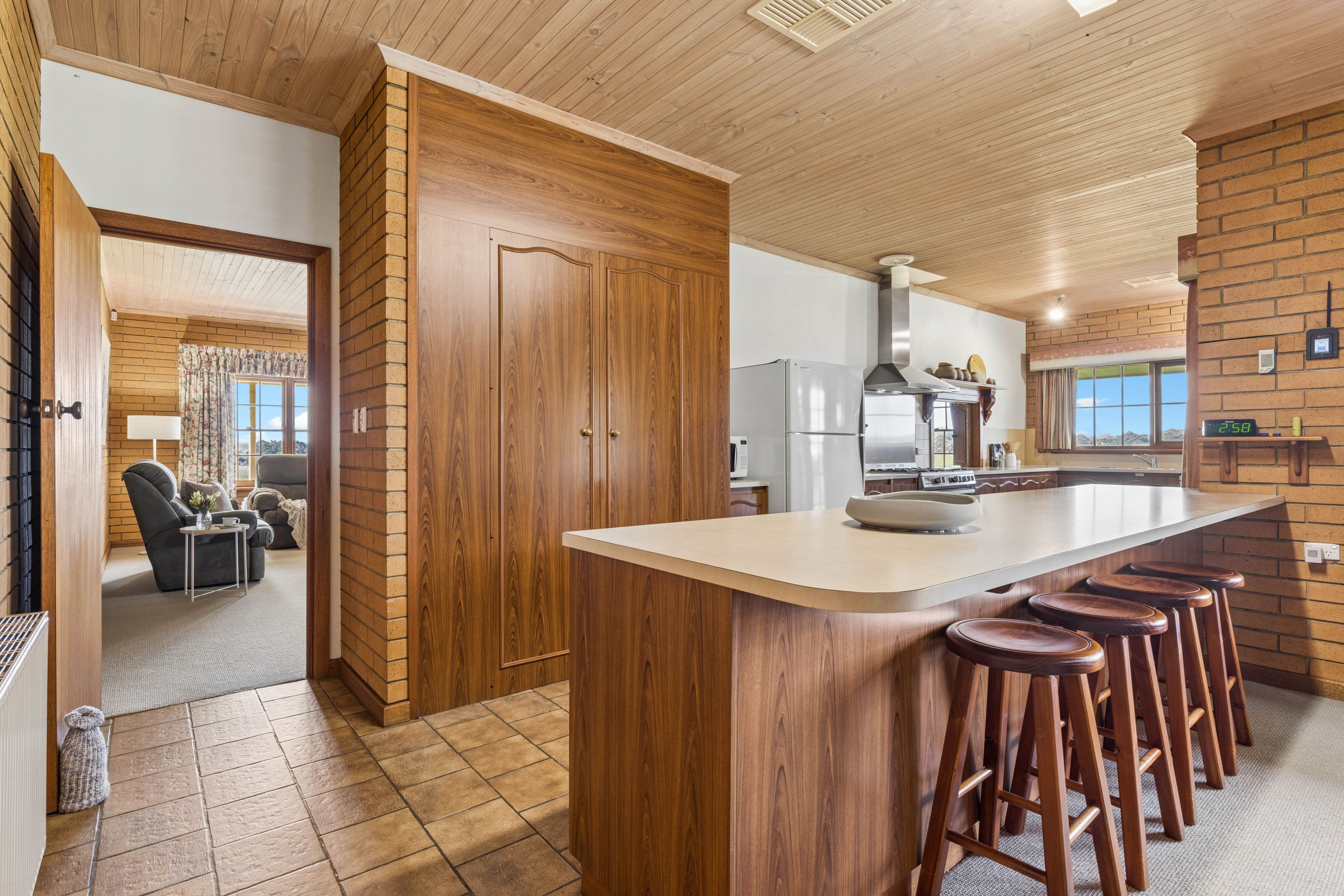 109 Quines Road — photo 8 of 29
