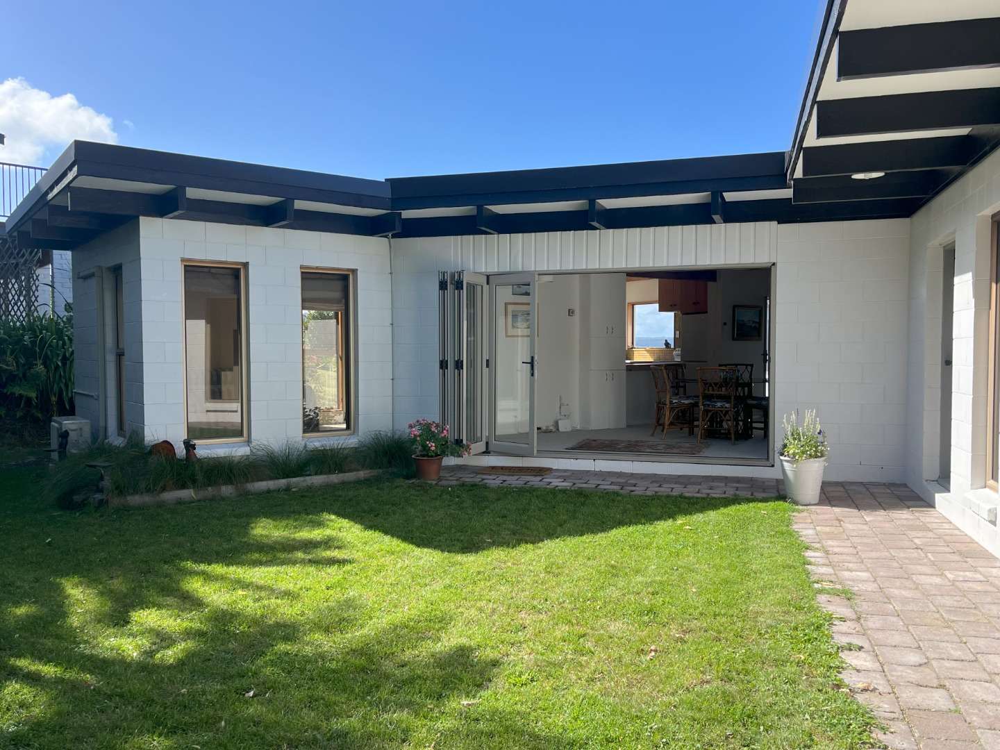 93 Wakeman Road photo 15