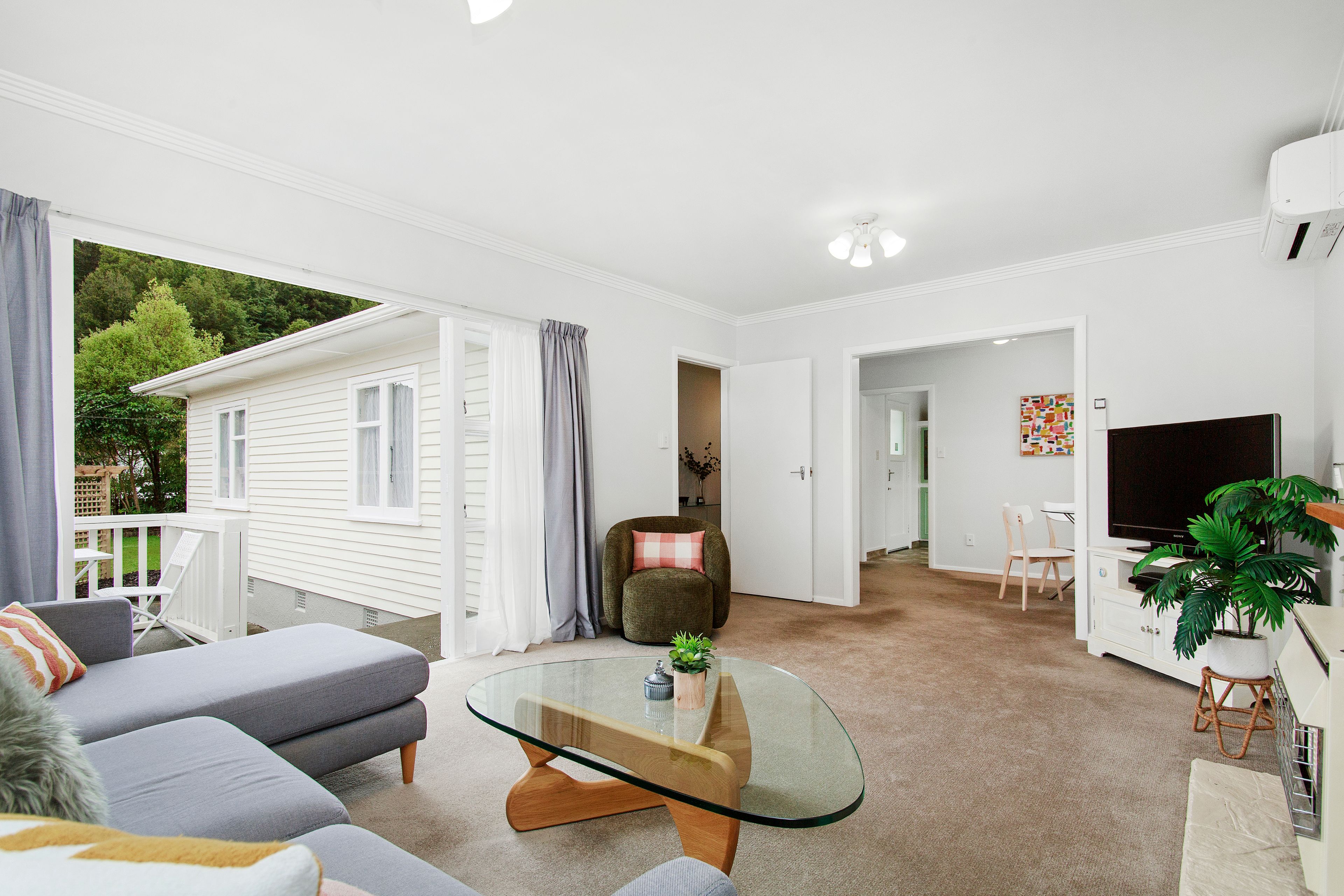 14 Lowry Crescent, Stokes Valley, Lower Hutt City