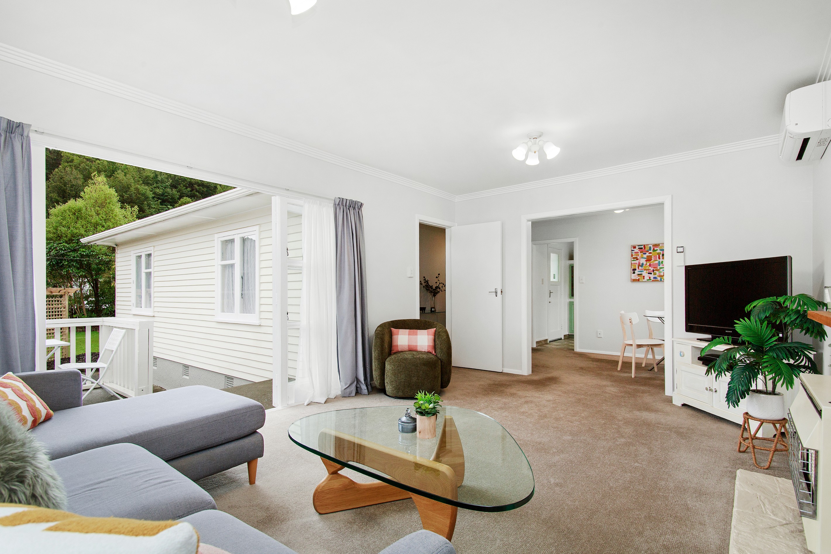 14 Lowry Crescent, Stokes Valley, Lower Hutt City