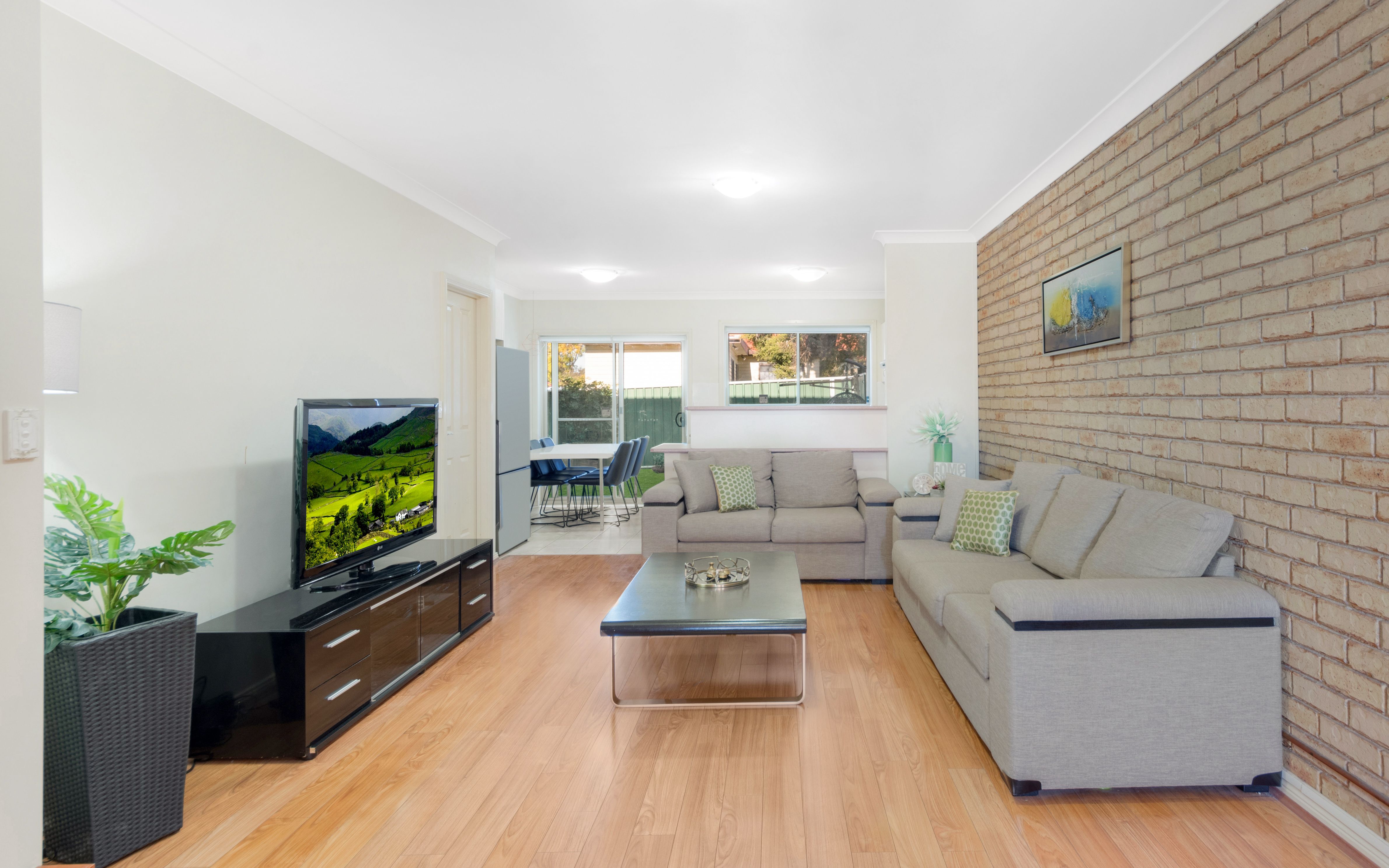 Ingleburn, NSW 2565