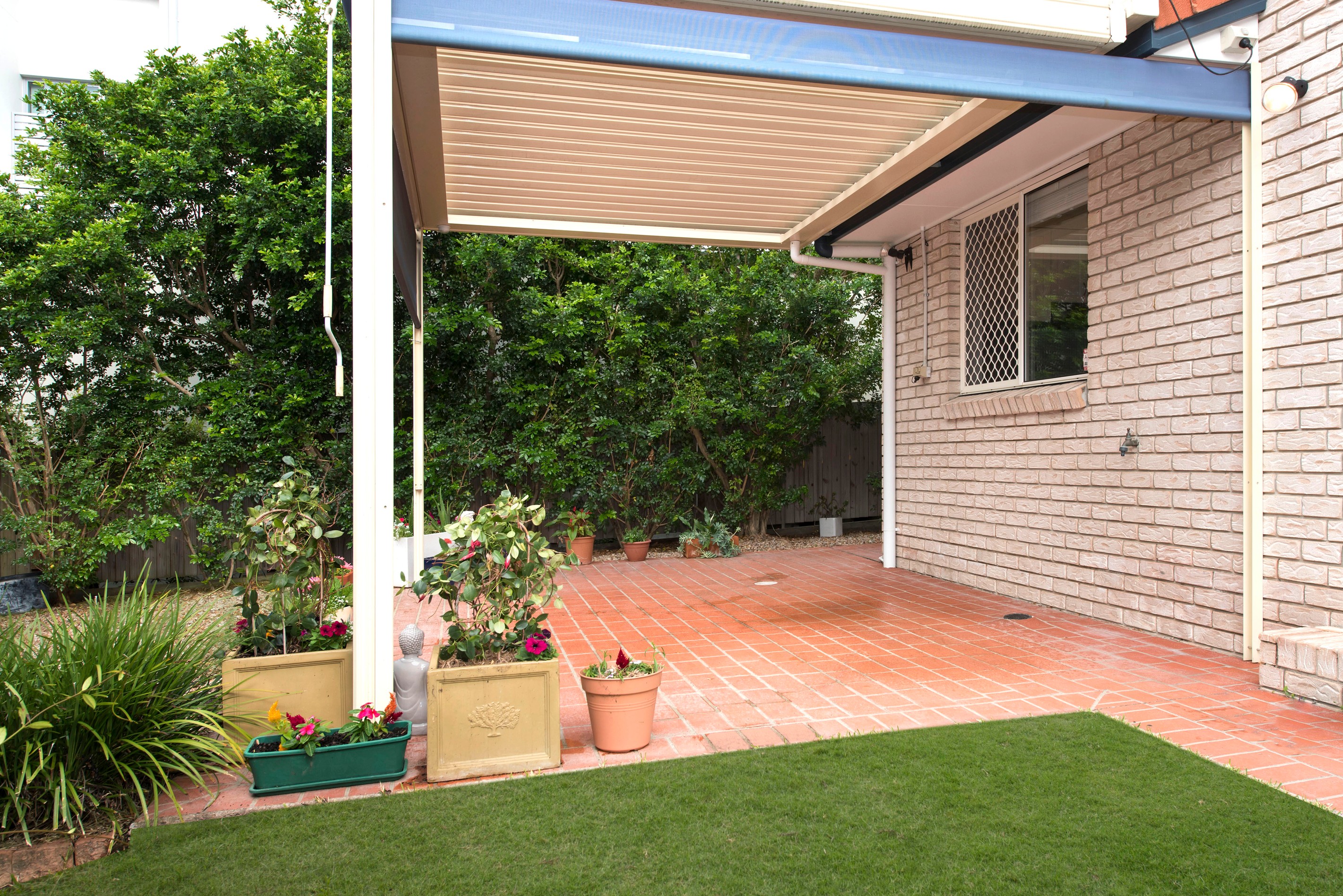 4/2 Flavelle Street, Carina, QLD 4152