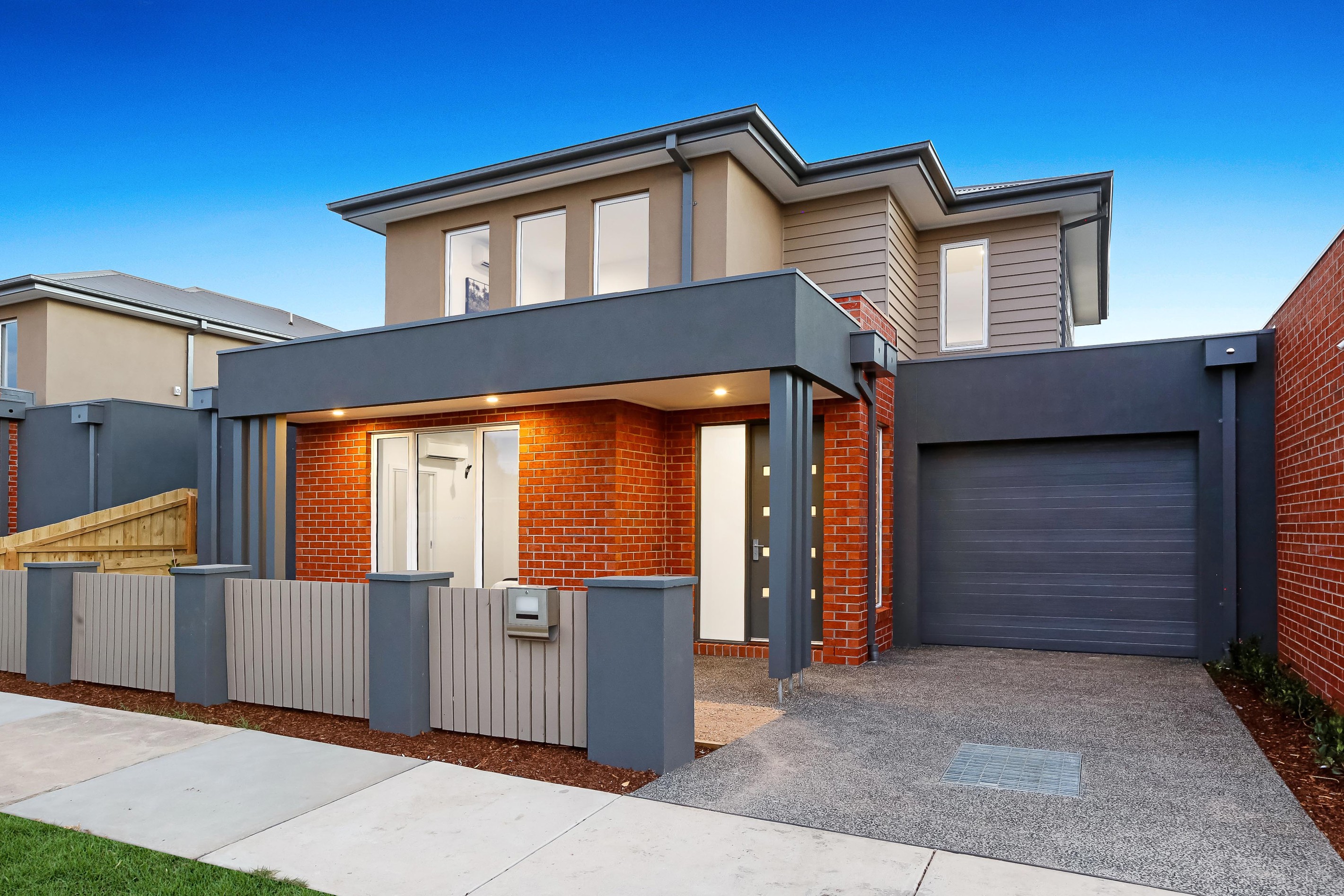 2/11A South Road, Airport West, VIC 3042