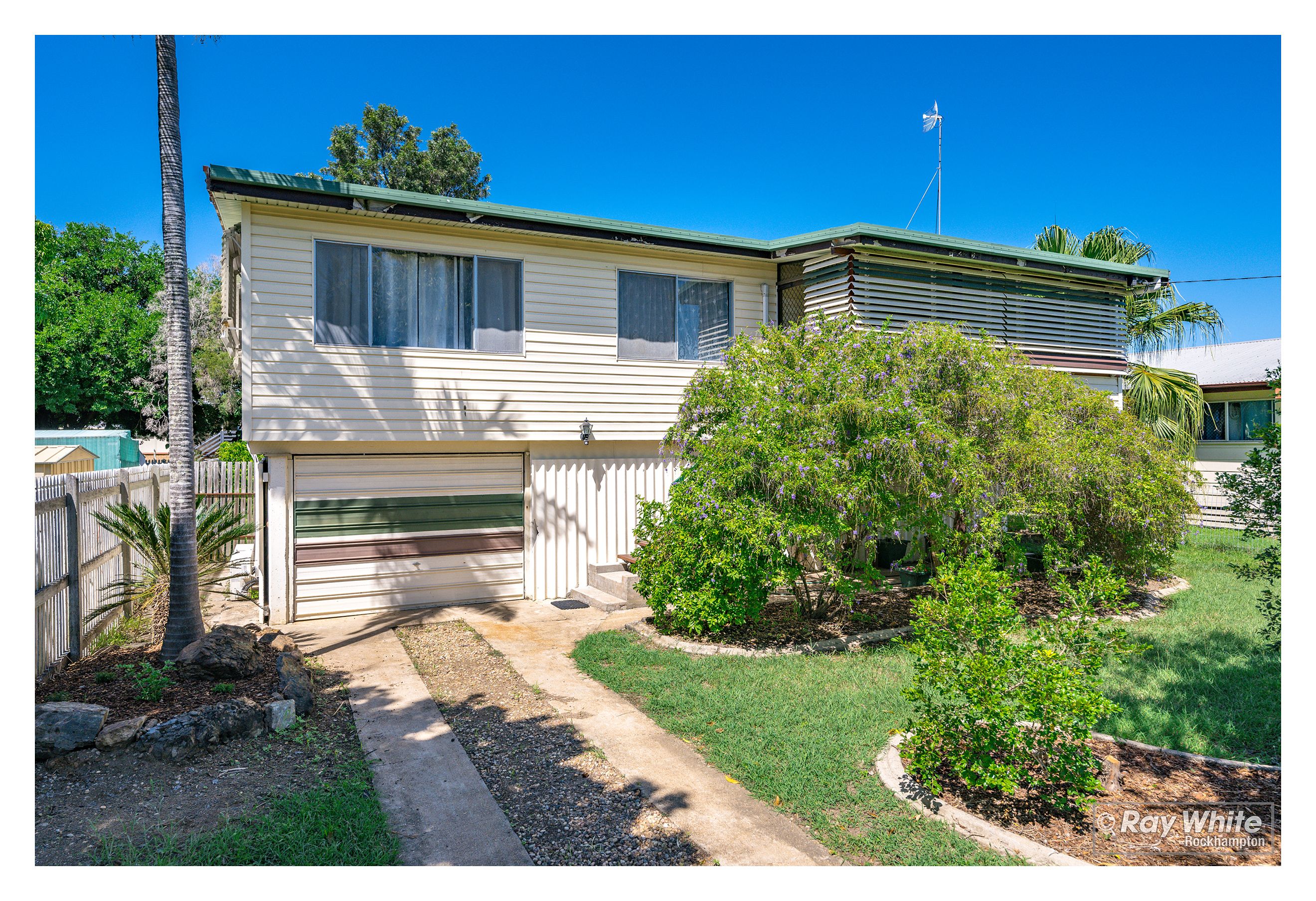 16 Snelling Street, Park Avenue, QLD 4701