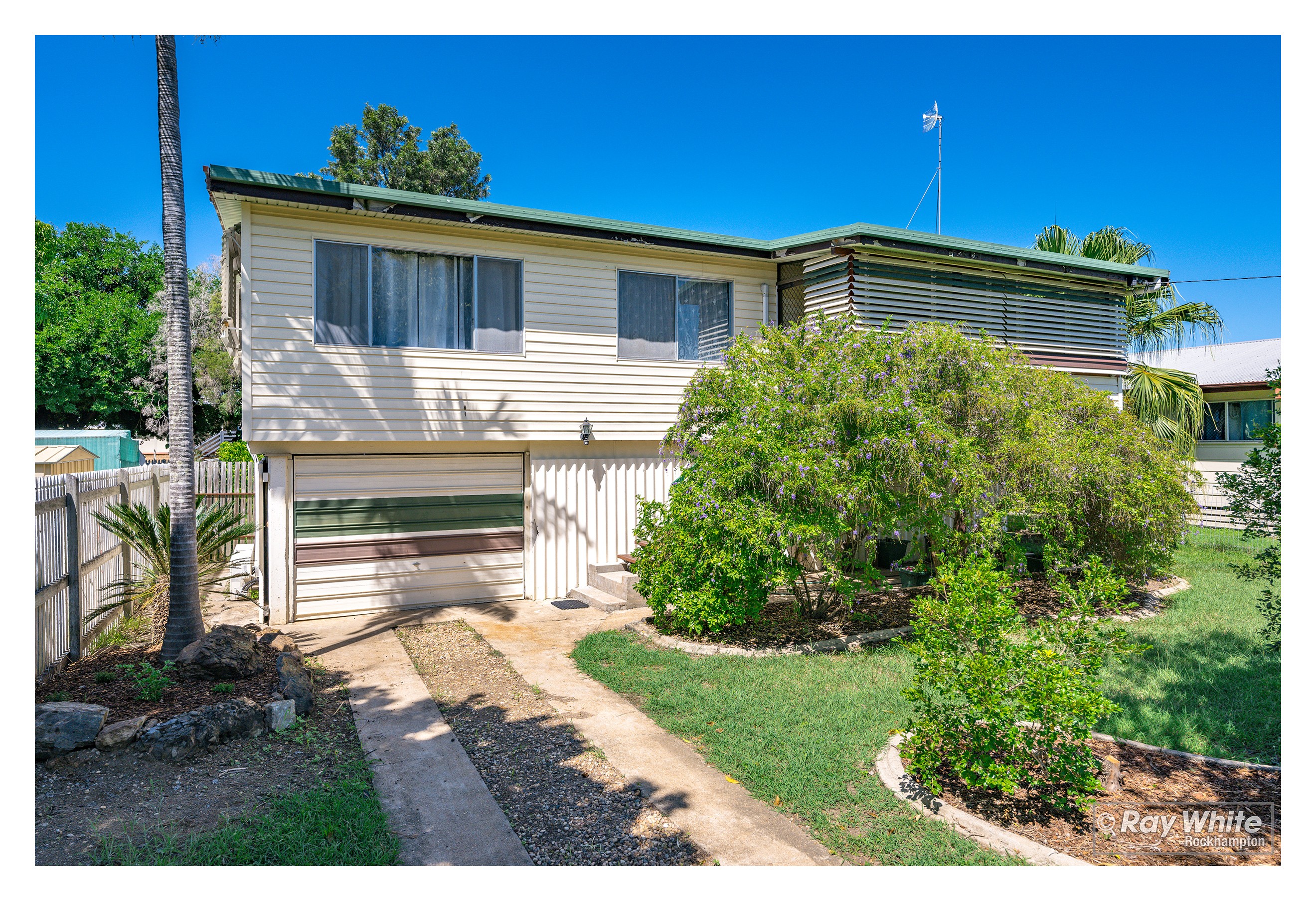16 Snelling Street, Park Avenue, QLD 4701