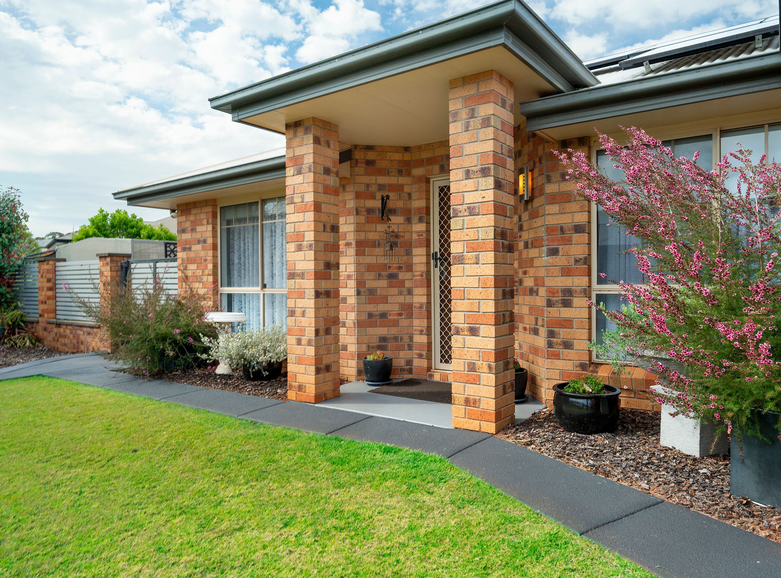 25 Holly Avenue, Highfields, QLD 4352