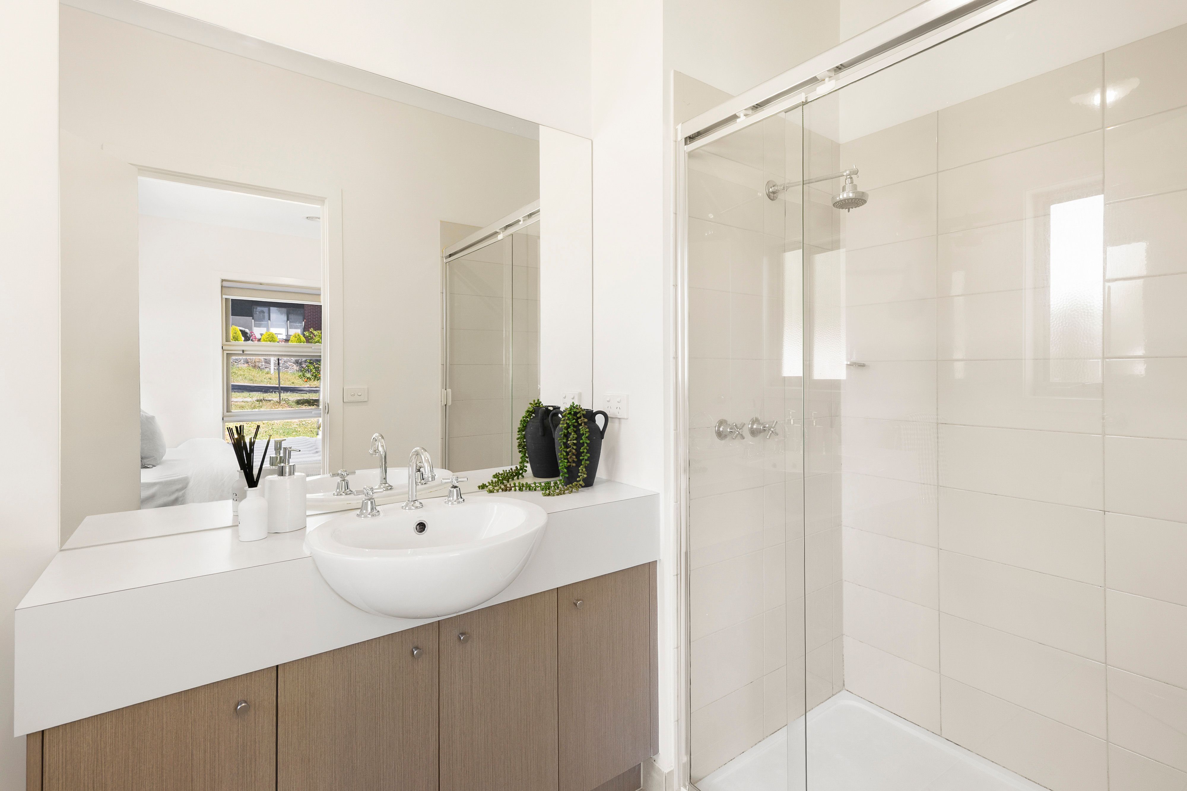 1 Nethercote Street — photo 3 of 14