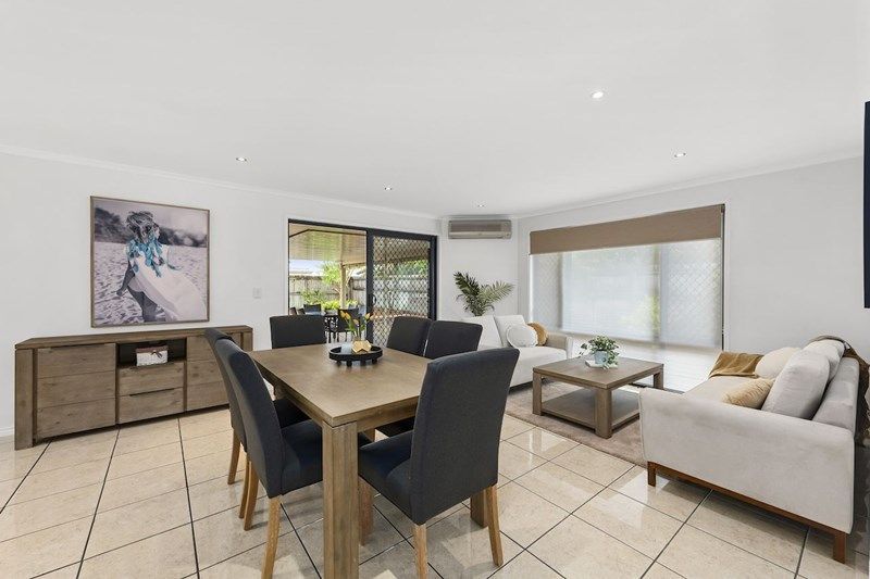 6 Canundra Street, North Lakes, QLD 4509