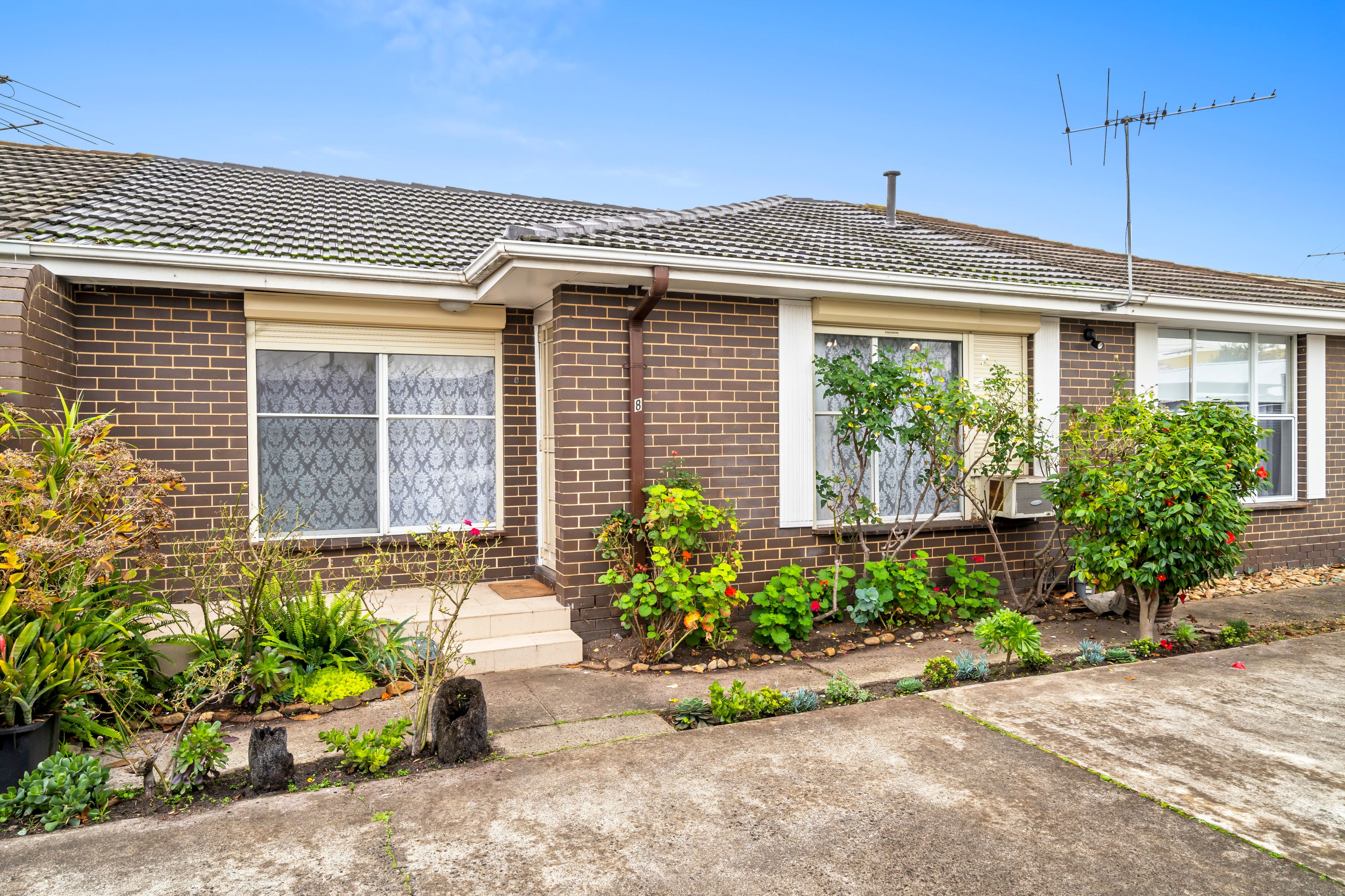 8/138 Centre Dandenong Road — photo from Ray White The Bayside Group