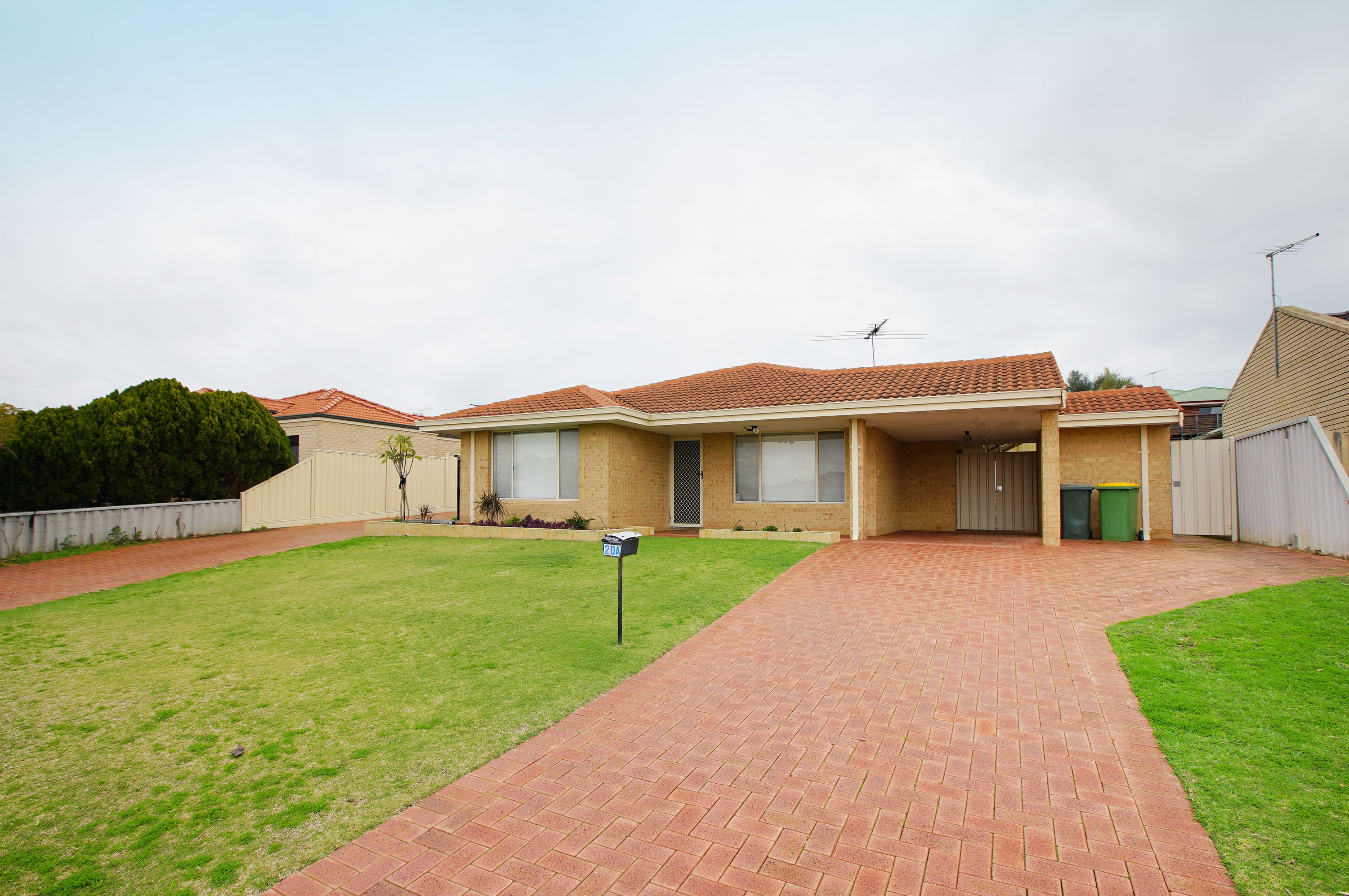 20A Fallow Crescent, Spearwood, WA 6163
