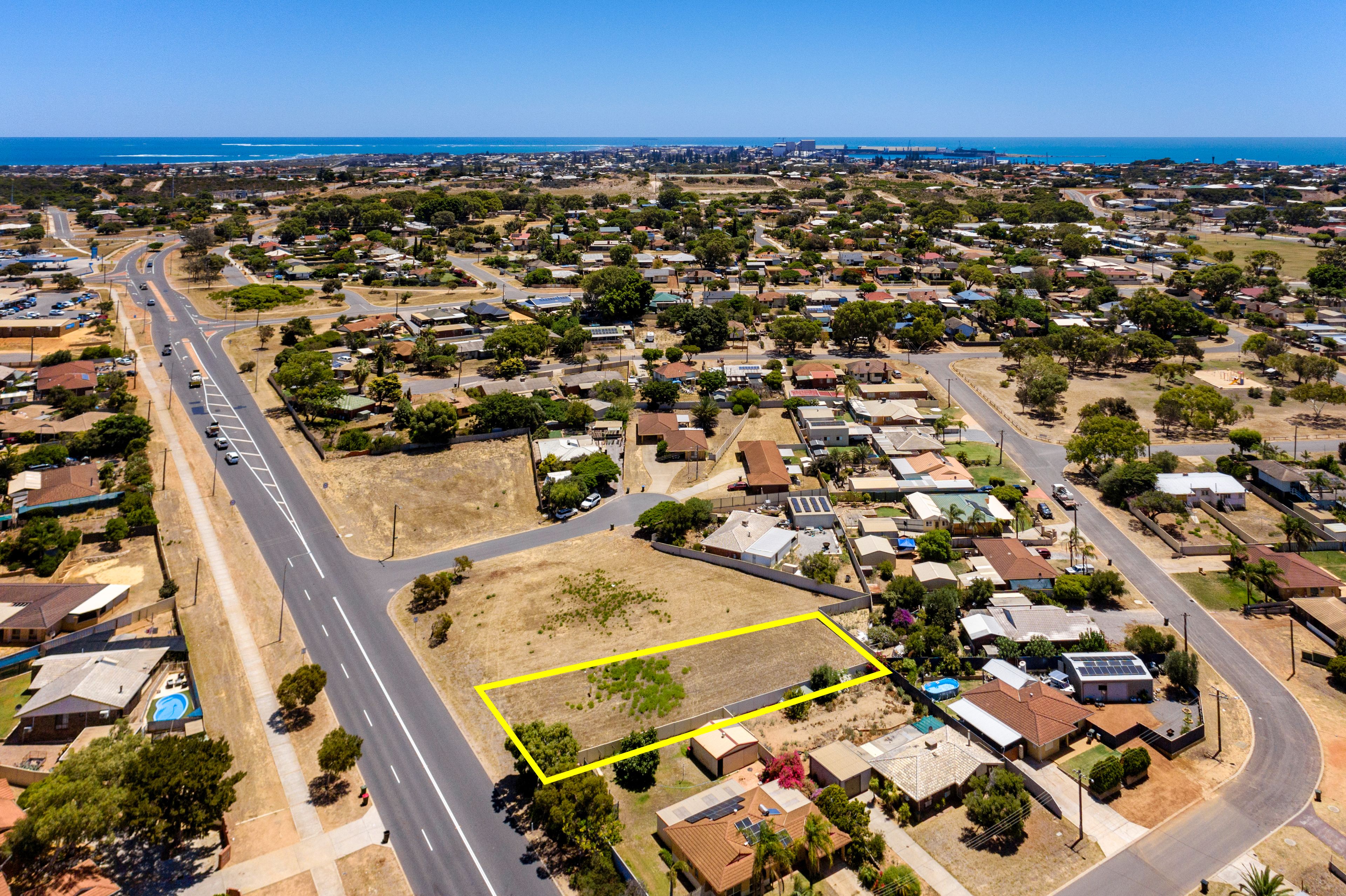 27 Utakarra Road, Rangeway WA 6530
