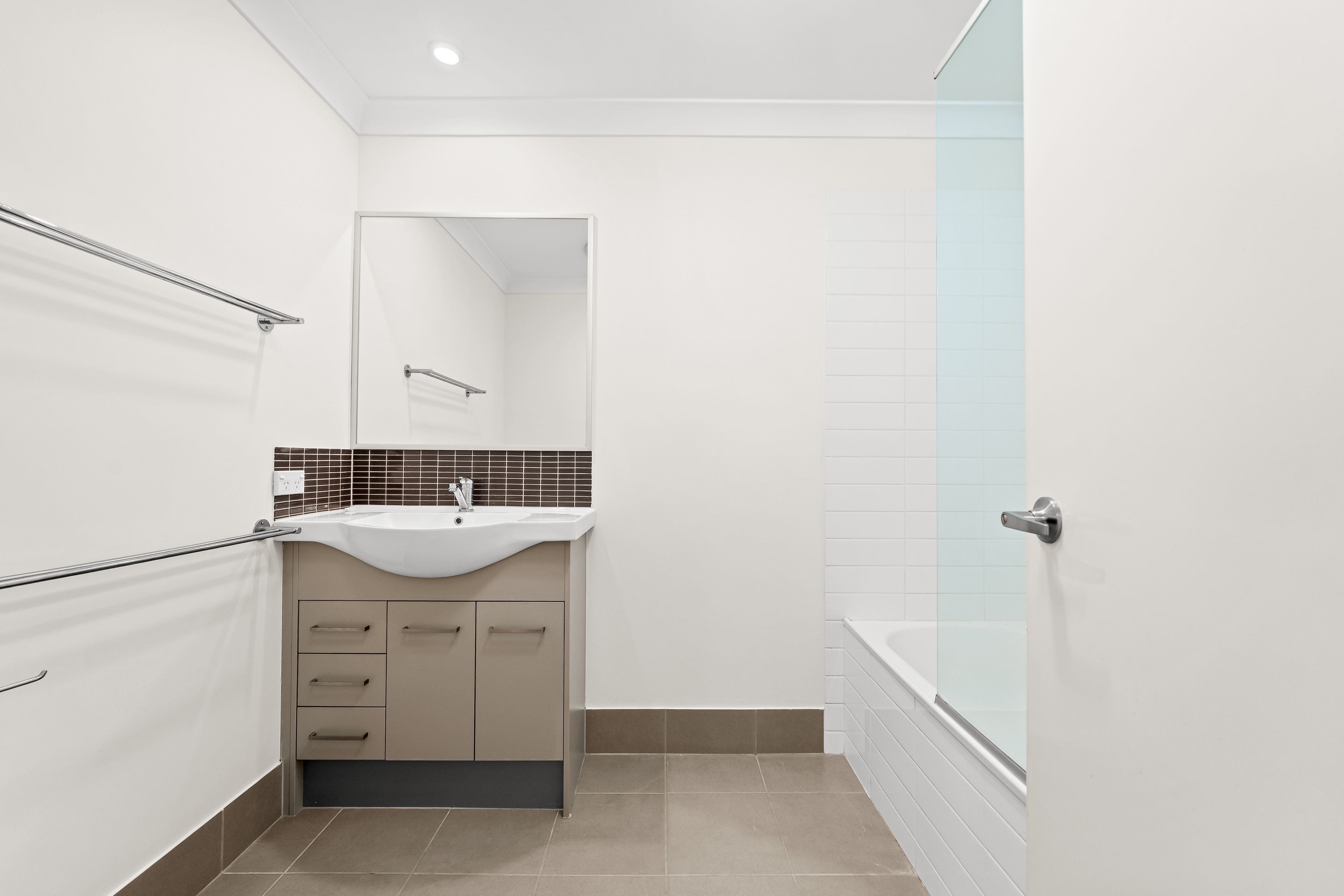17/4 Myola Street — photo 13 of 22