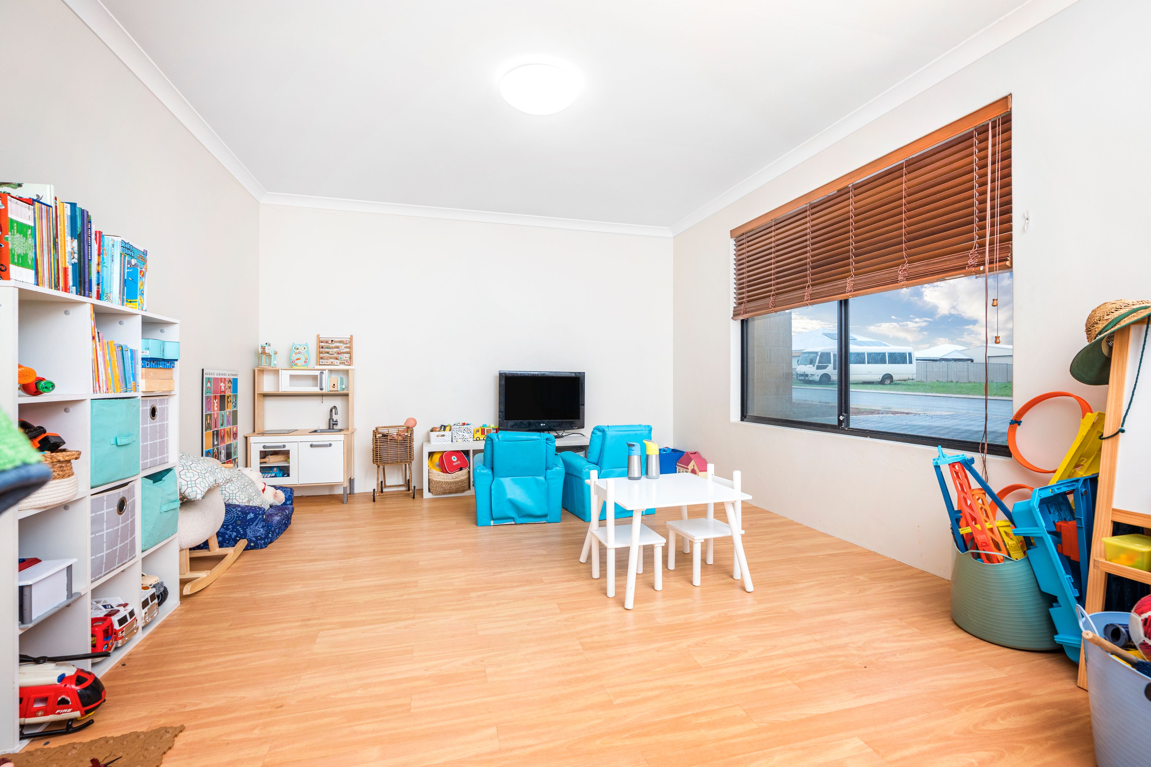 13 Portside Road, Drummond Cove, WA 6532