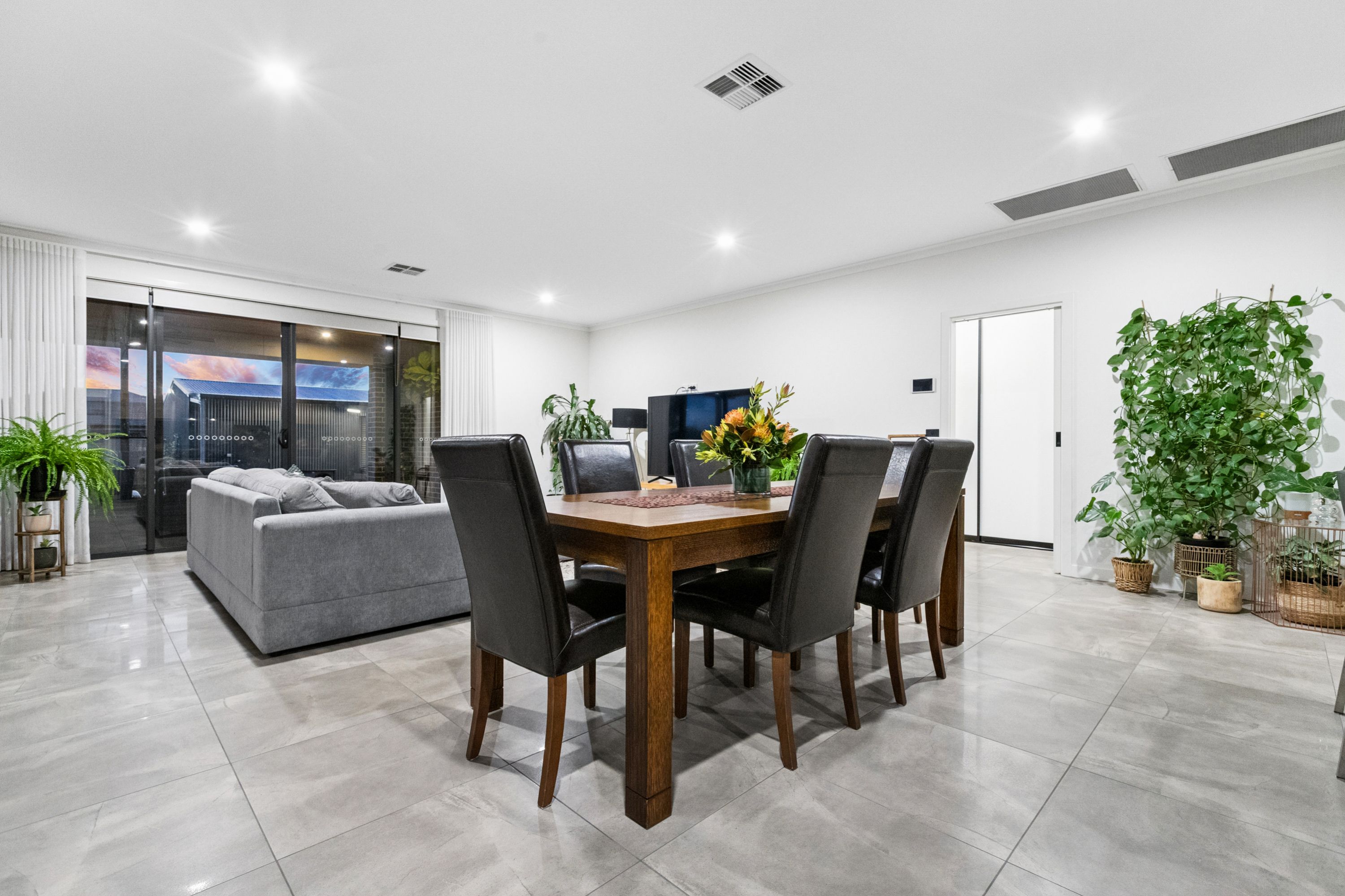 9 Matilda Place — photo 10 of 30