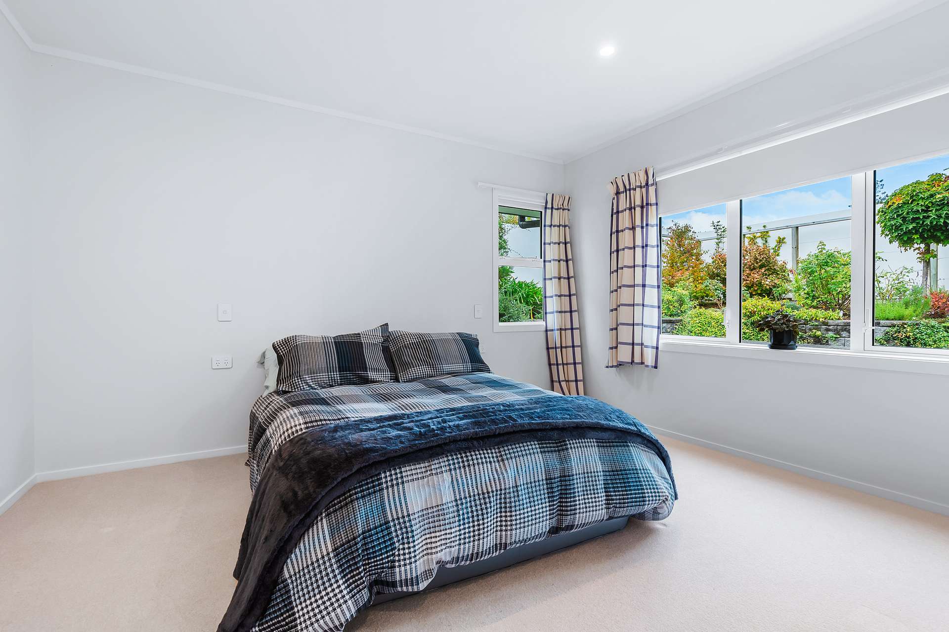 26 Arrowsmith Avenue photo 21