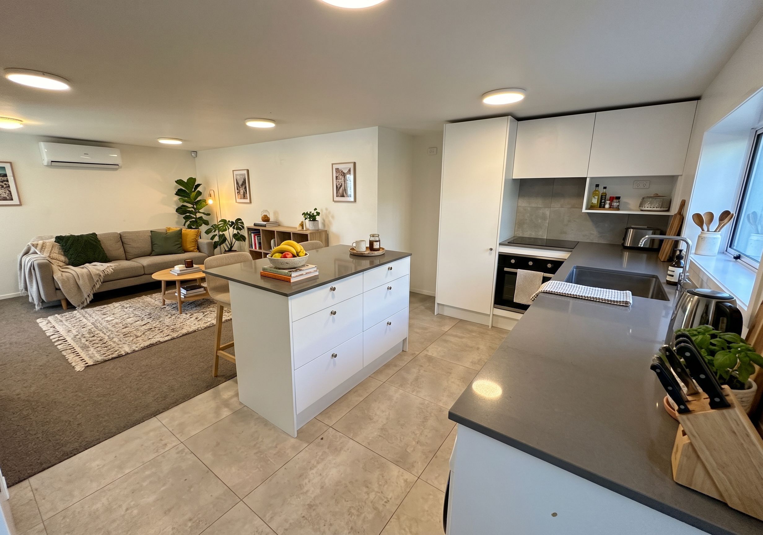 22a Walden Place, Mangere East, Manukau City