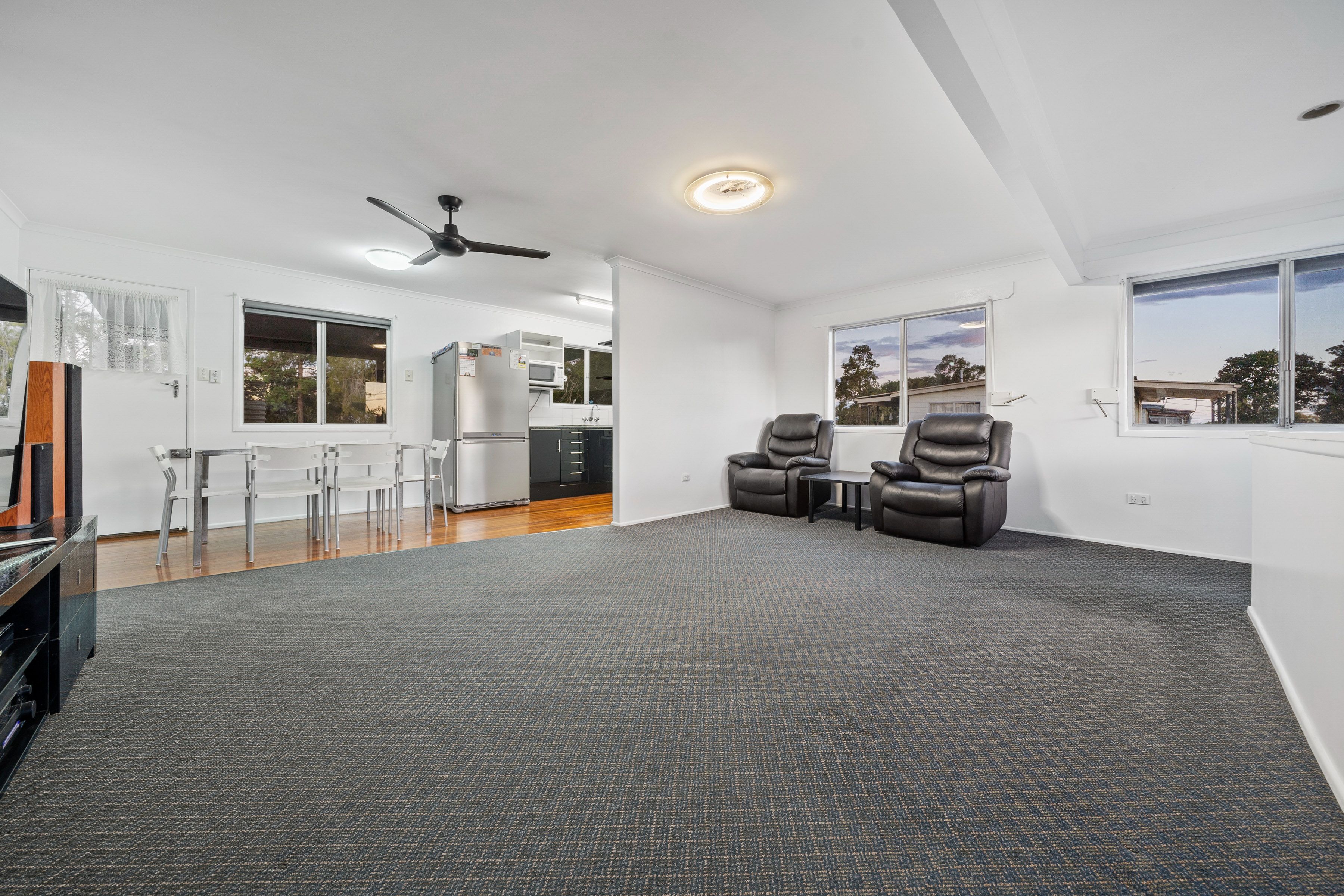 6 Sandalwood Street, Crestmead, QLD 4132