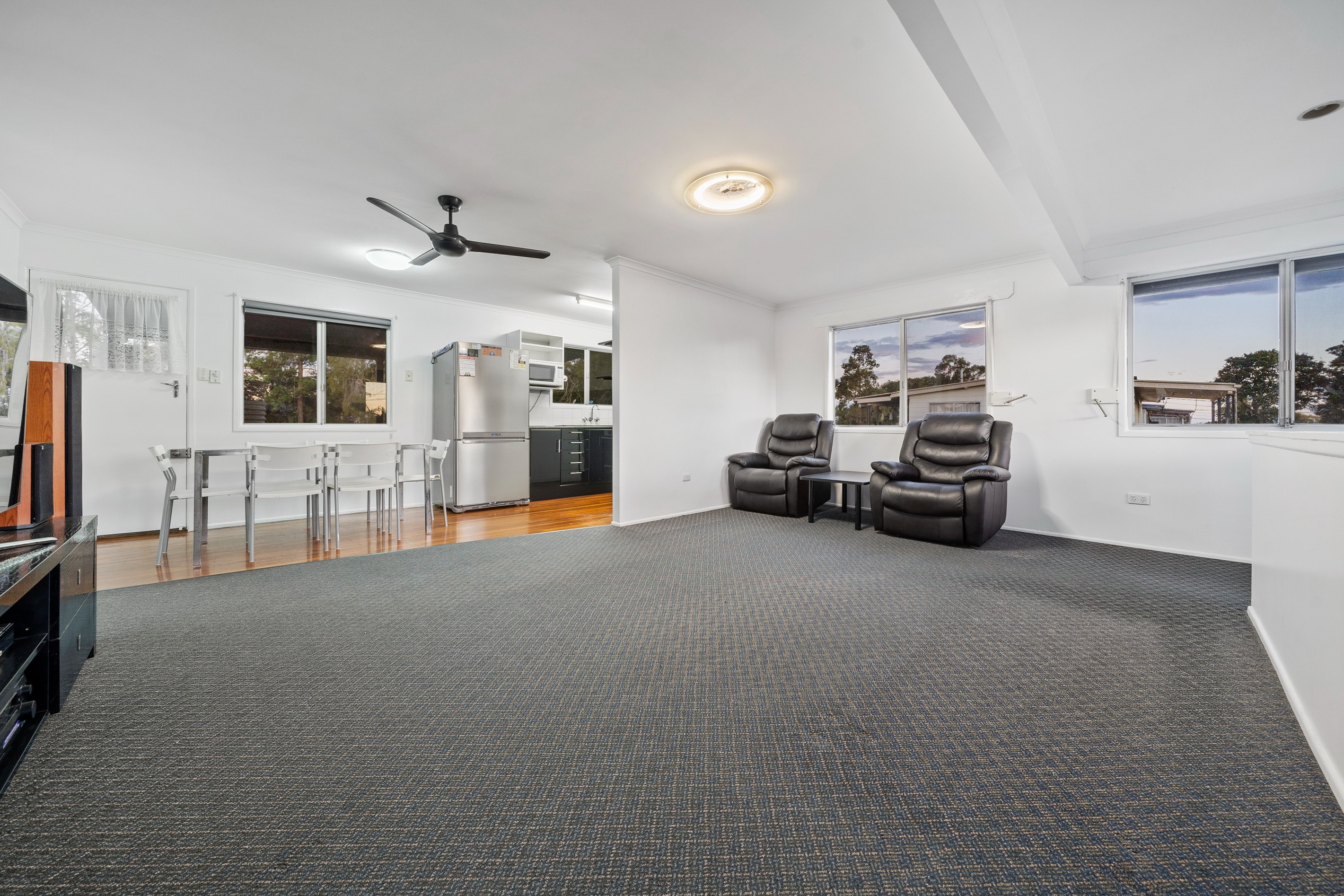 6 Sandalwood Street, Crestmead, QLD 4132