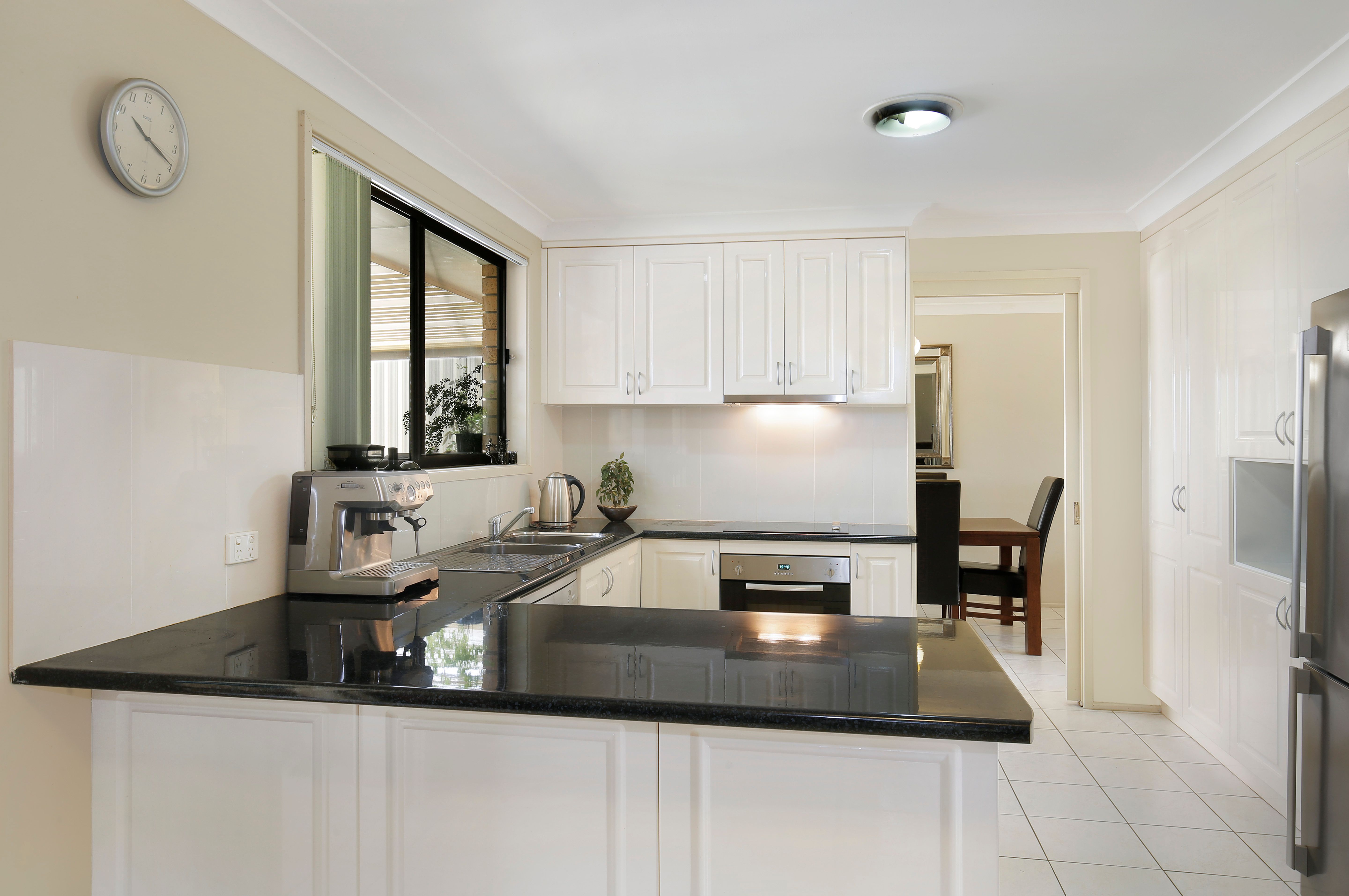 29 Booreea Boulevard, Cordeaux Heights, NSW 2526