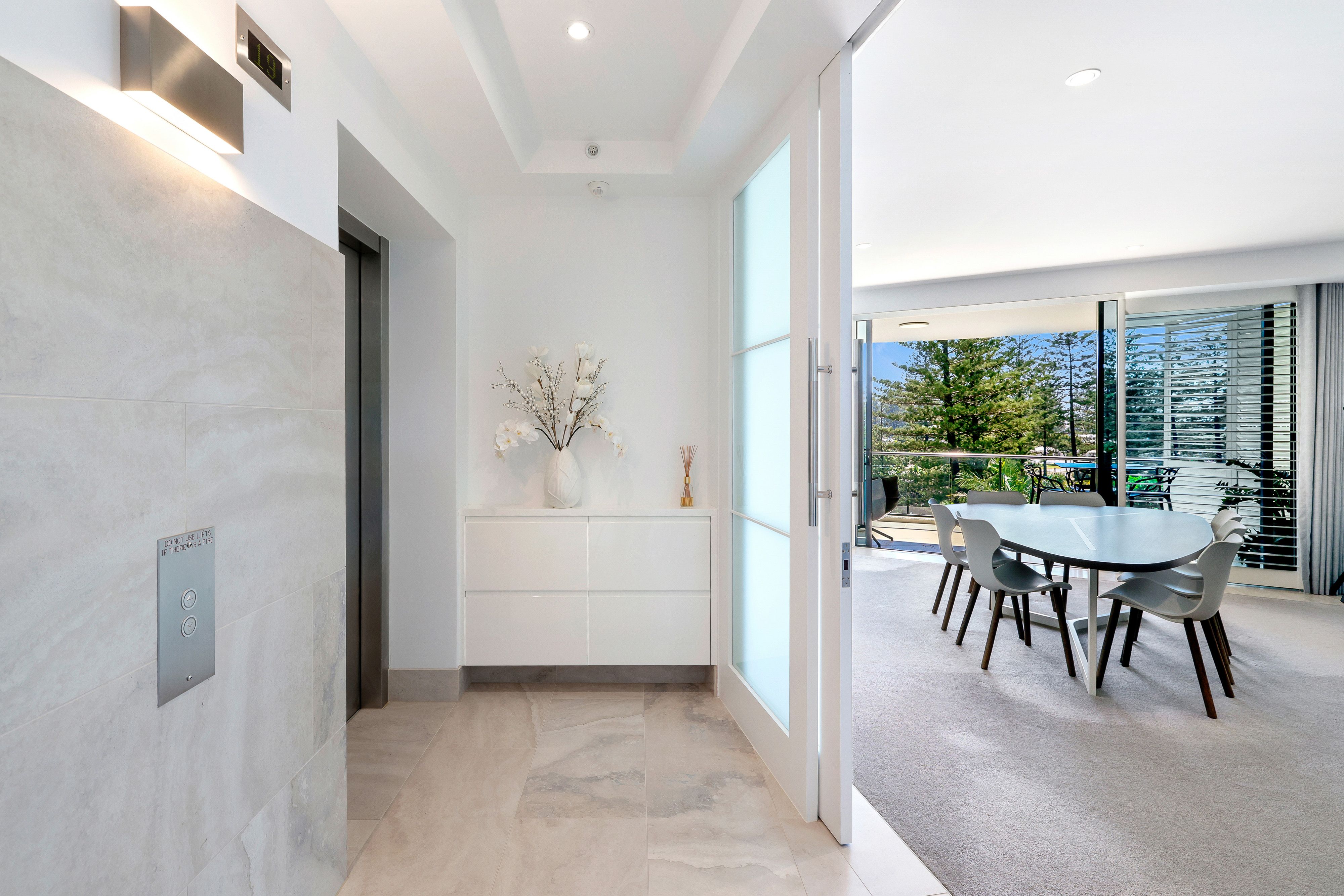 7/11 Peak Avenue, Main Beach, QLD 4217