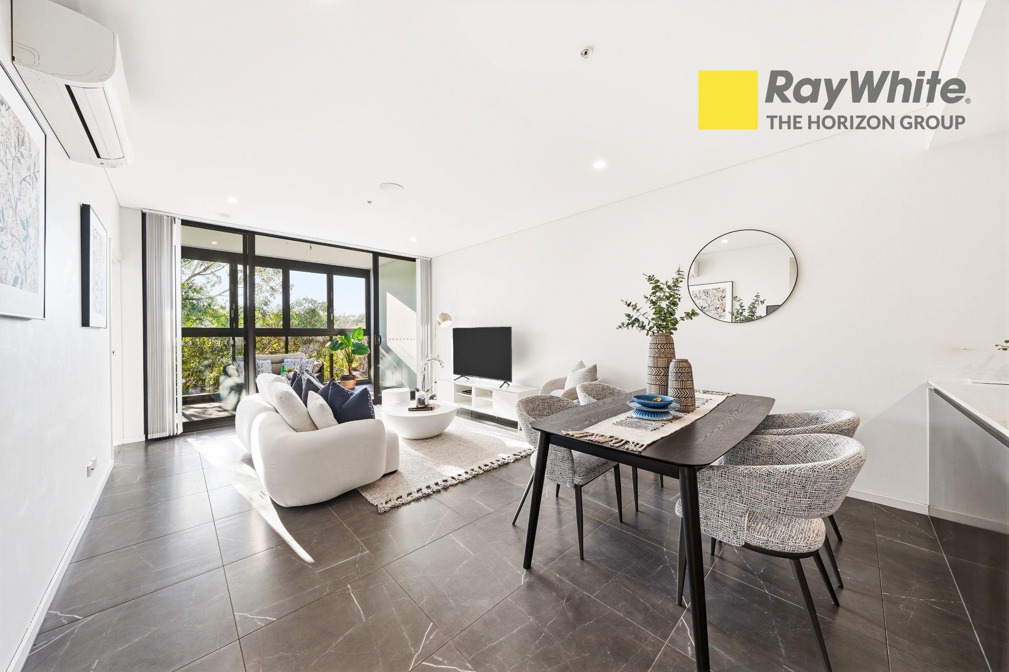 9091/5 Bennelong Parkway — photo 6 of 20