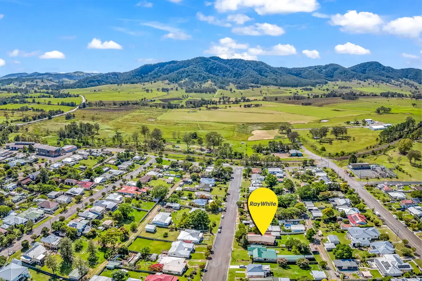 35 Gregson Street, Gloucester, NSW 2422