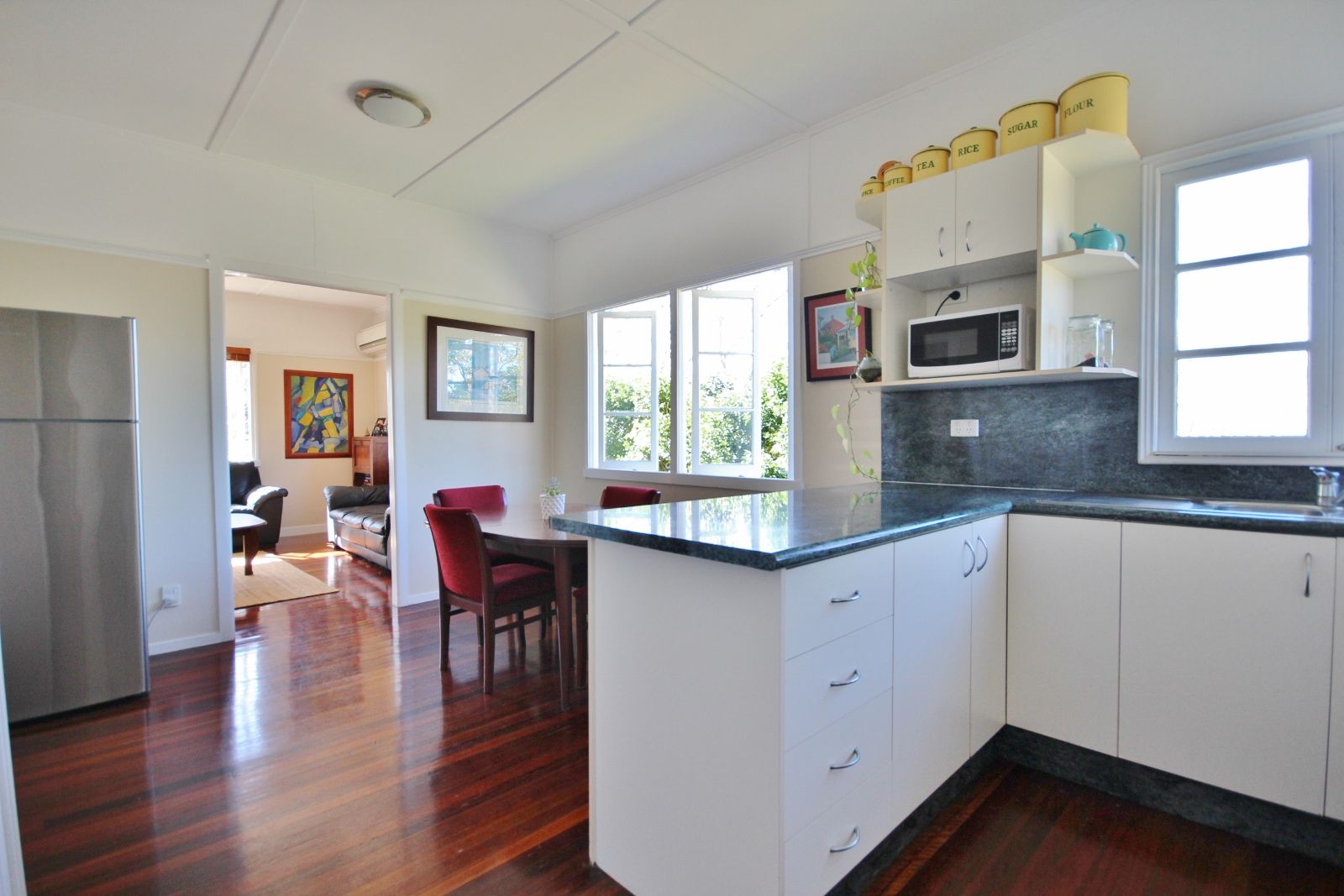 20 Dunbar Street, Mount Gravatt East, QLD 4122