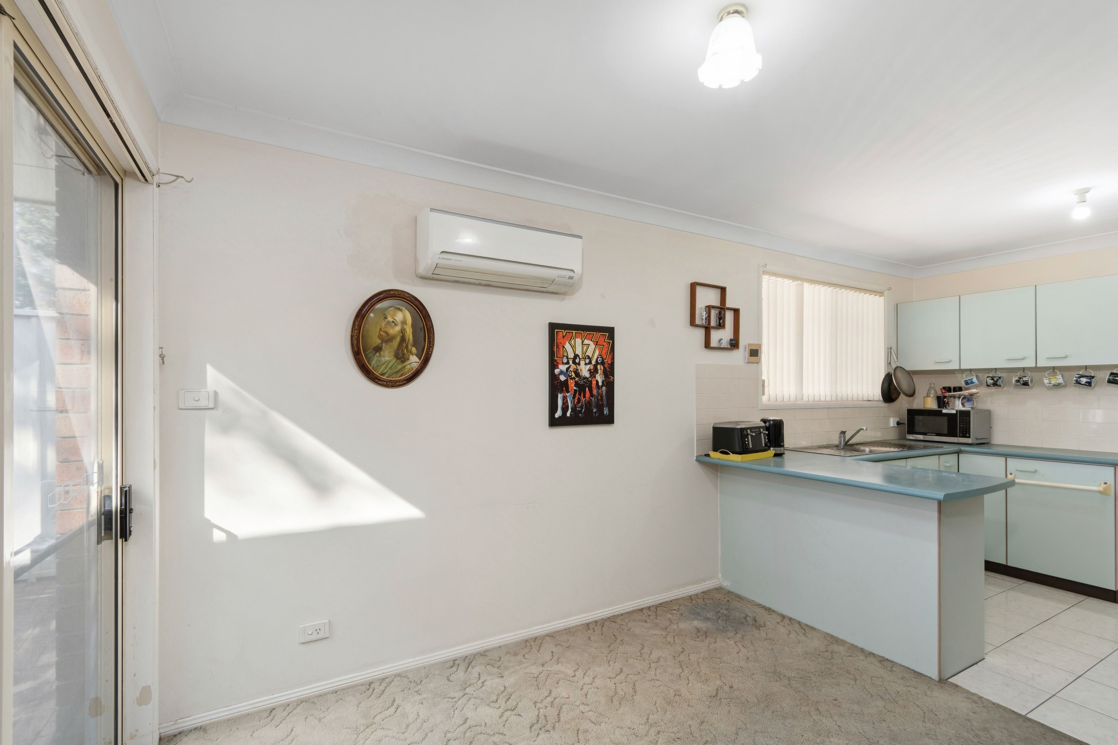 1/8-10 Werowi Street — photo 4 of 9
