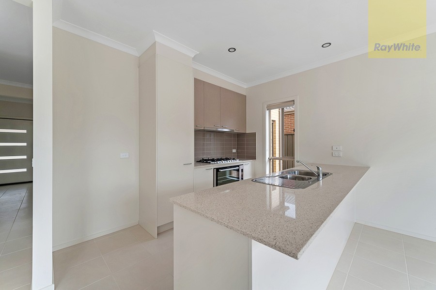14 Ocean Way, CRAIGIEBURN, VIC 3064