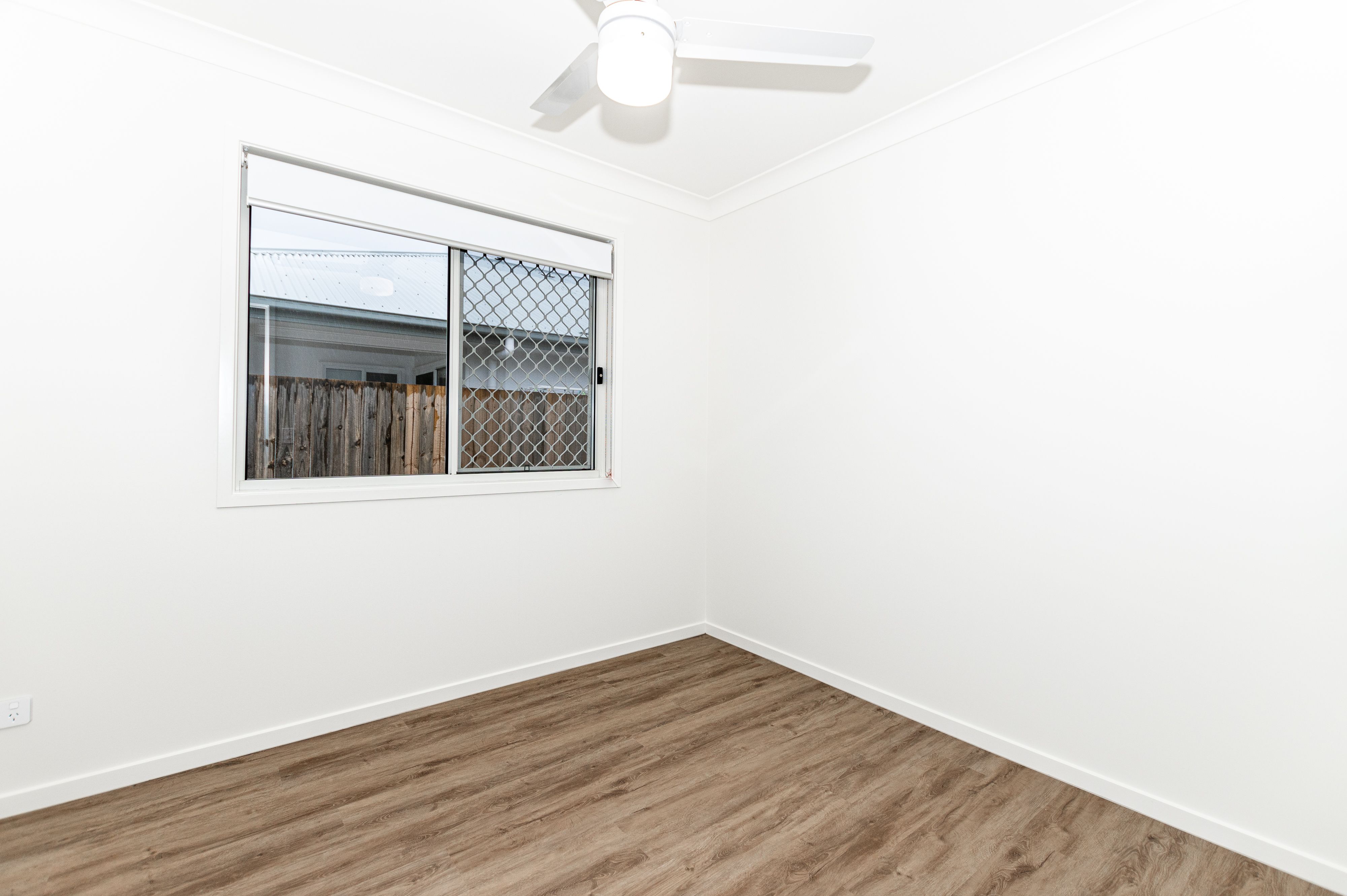 2/32 Grothe Street — photo 5 of 13