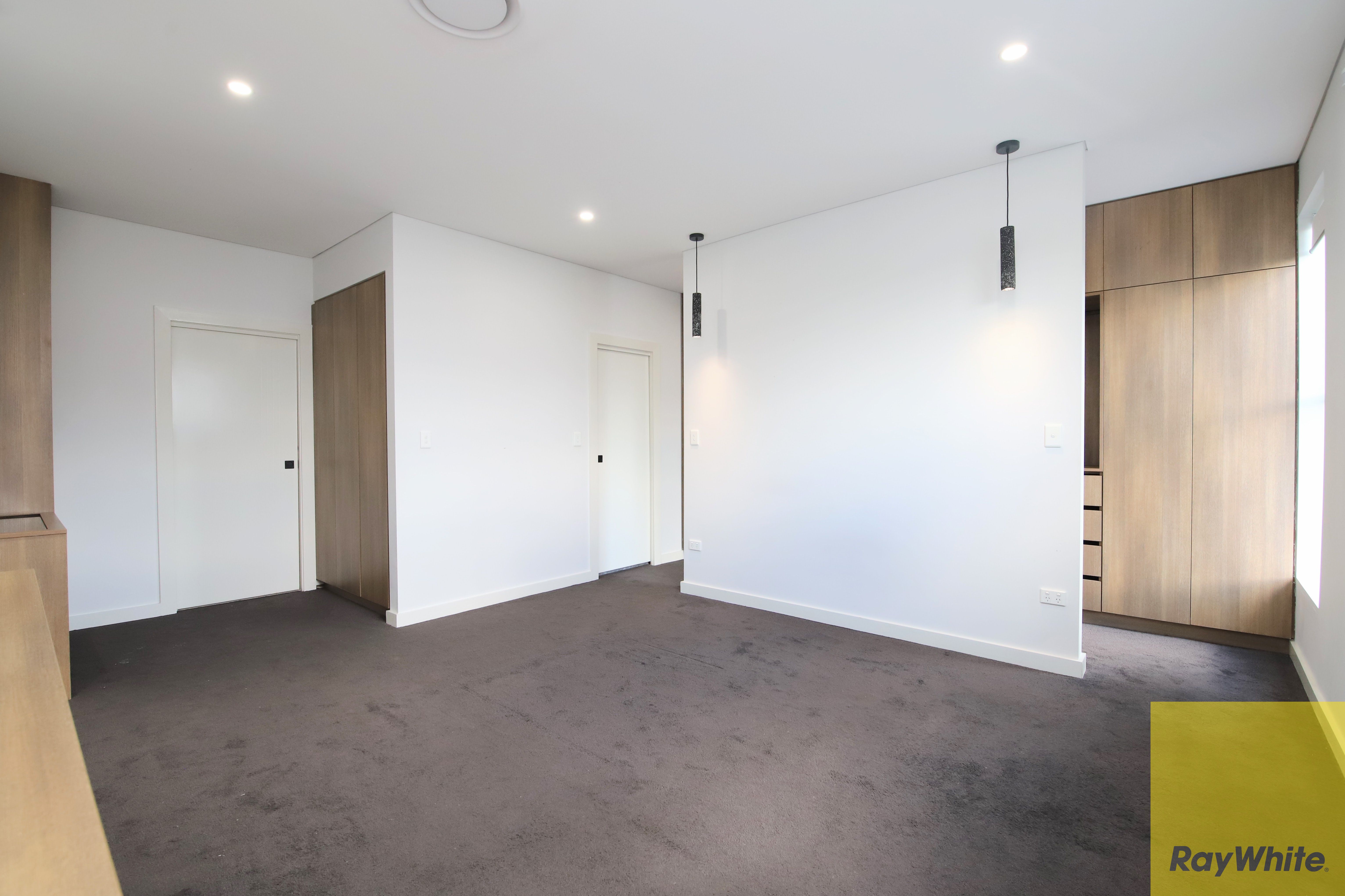 40 Apex Avenue — photo 3 of 10