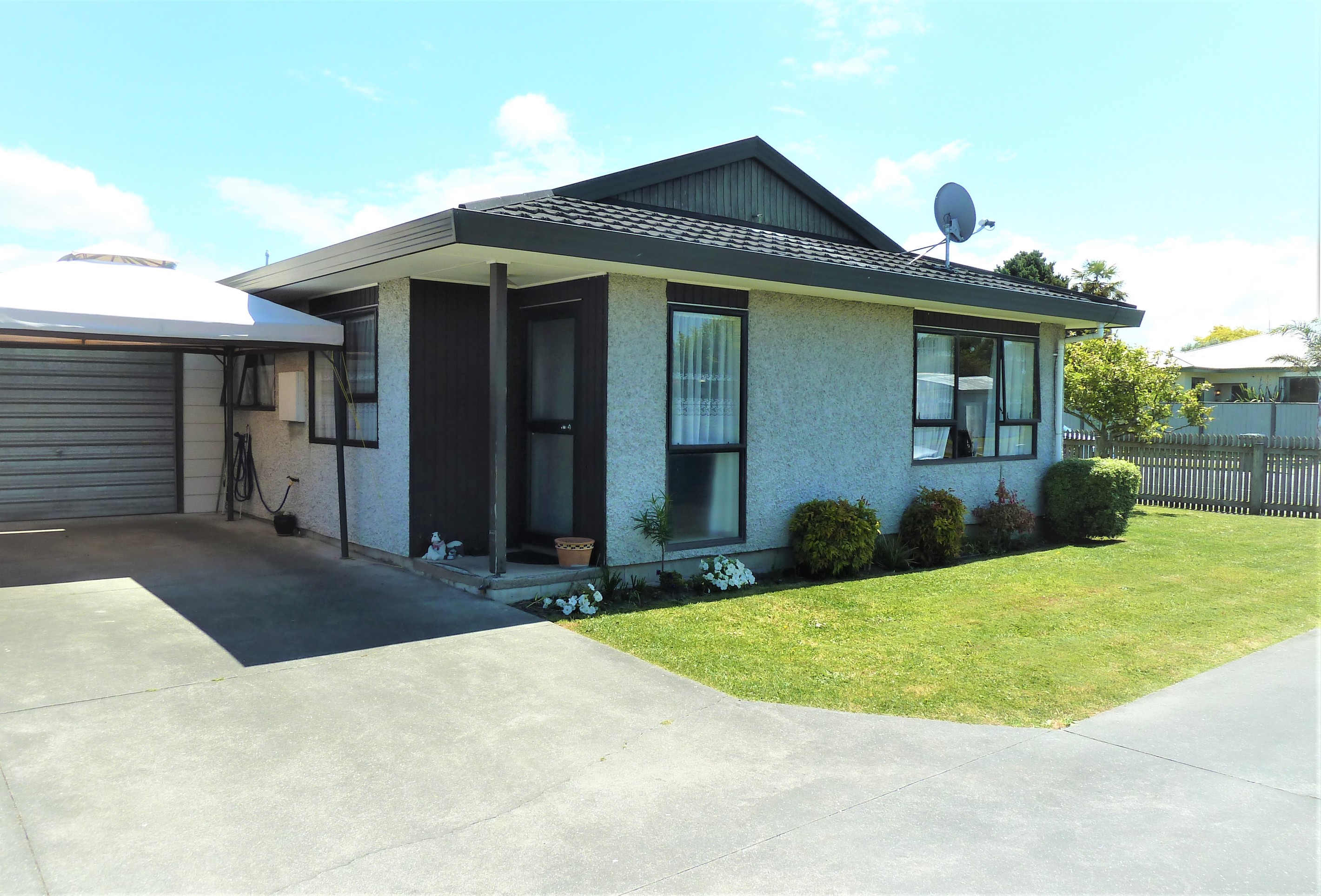 1/404 Park Road South, Akina, Hastings District