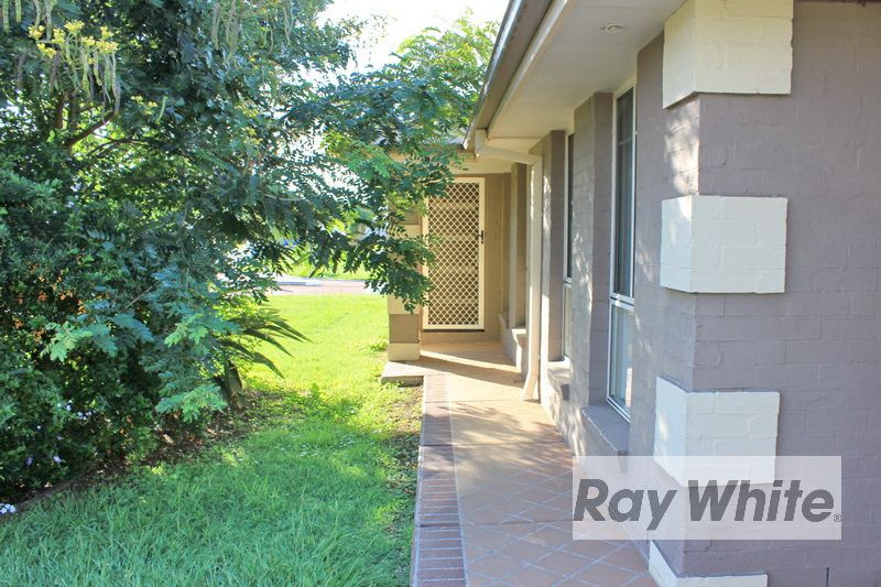 7 Lake Wivenhoe Court, Logan Reserve, QLD 4133