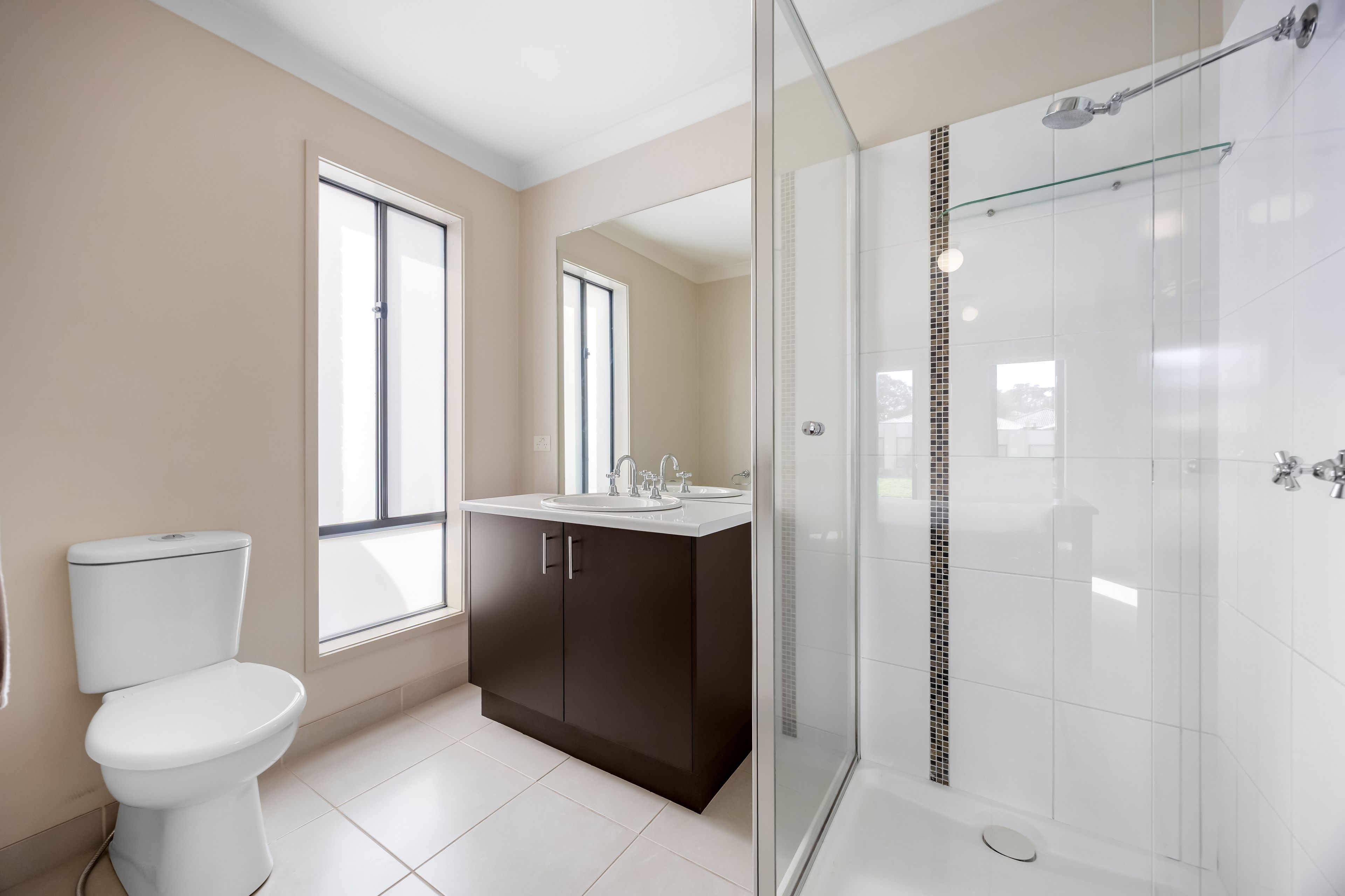 10 Maurie Paull Court — photo 3 of 20