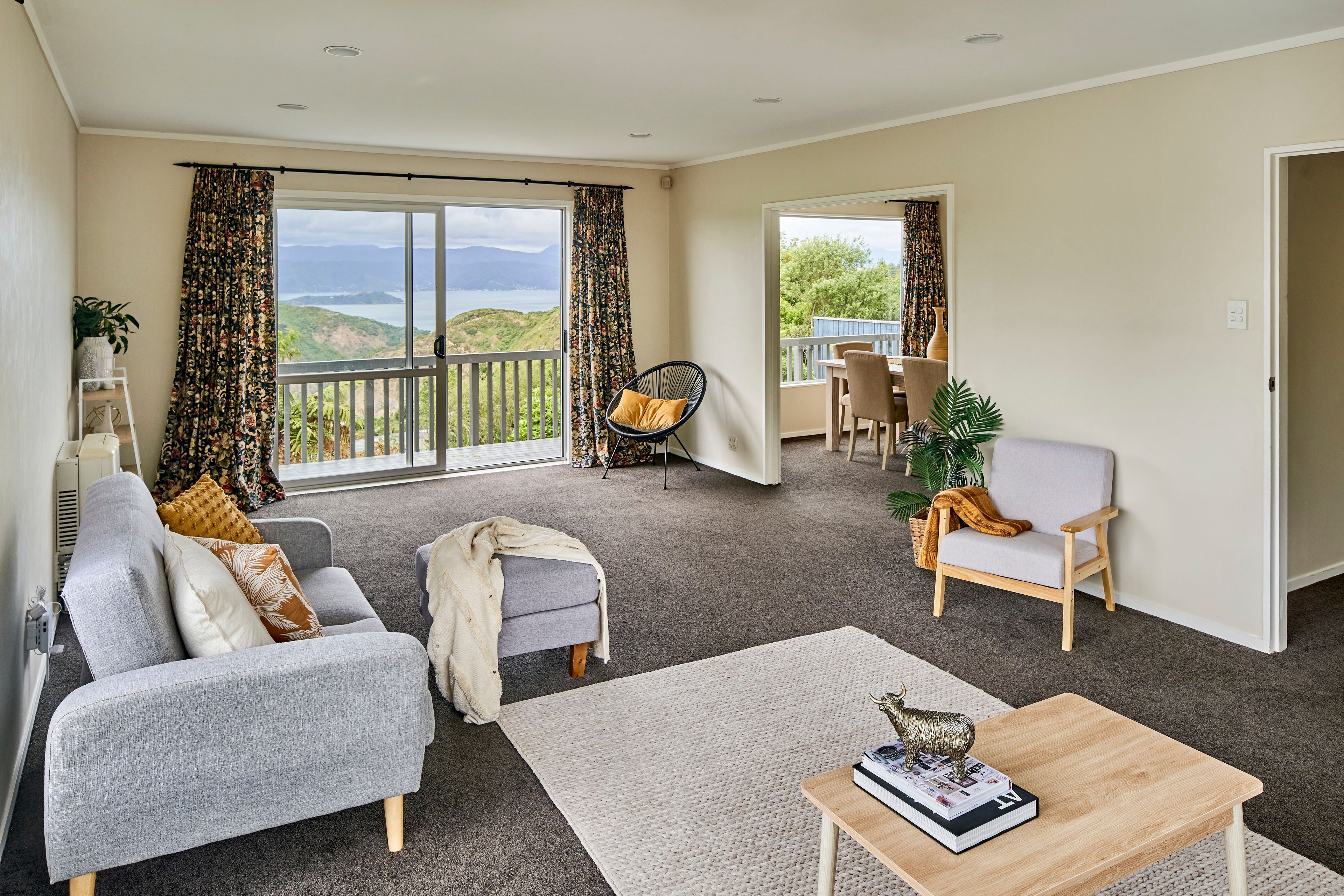 13 Rajkot Terrace, Broadmeadows, Wellington City