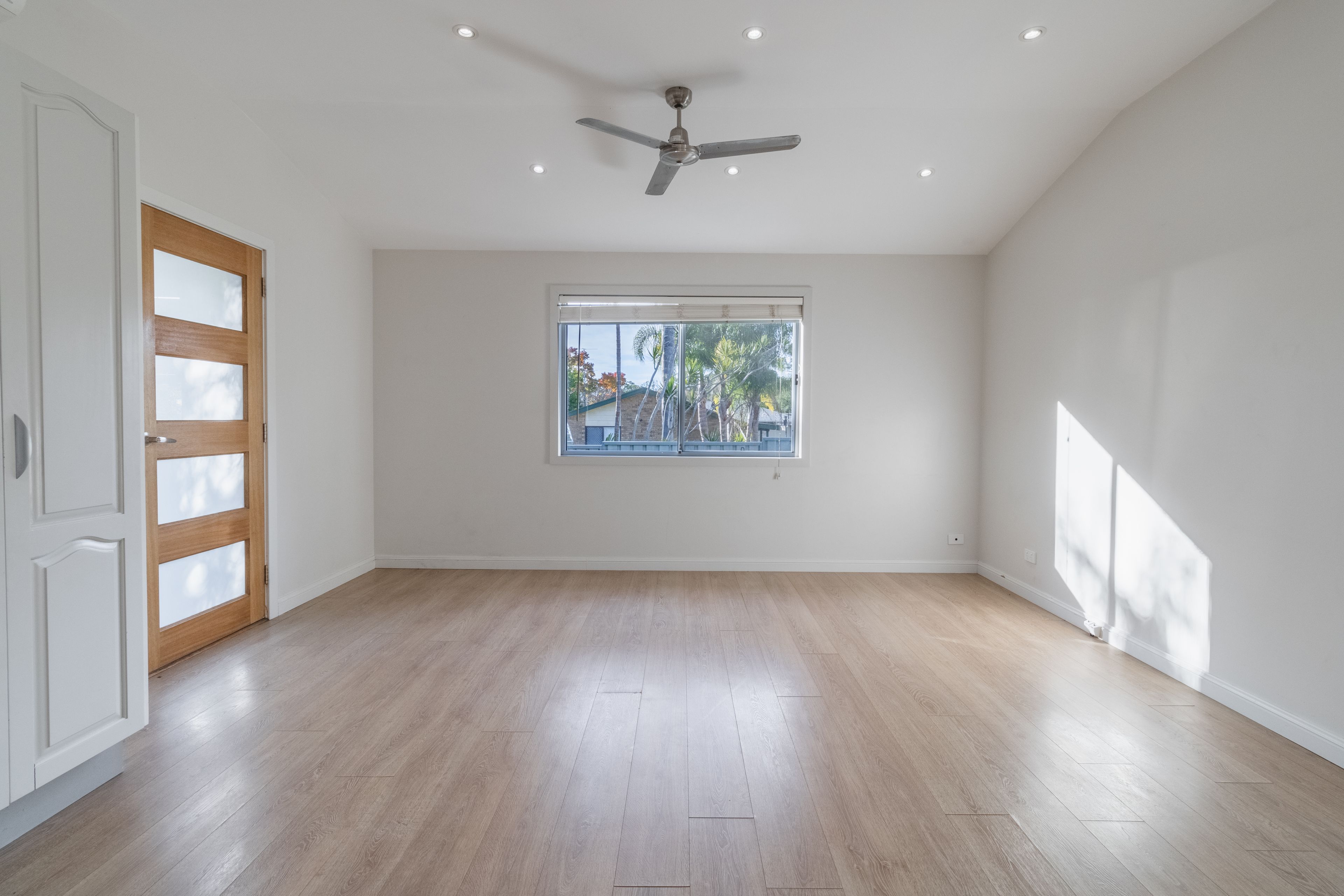 27a Inderan Avenue, Lake Haven, NSW 2263