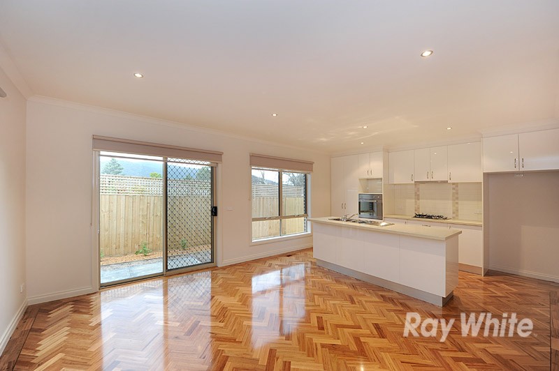 2/3 Pine Crescent, Boronia, VIC 3155