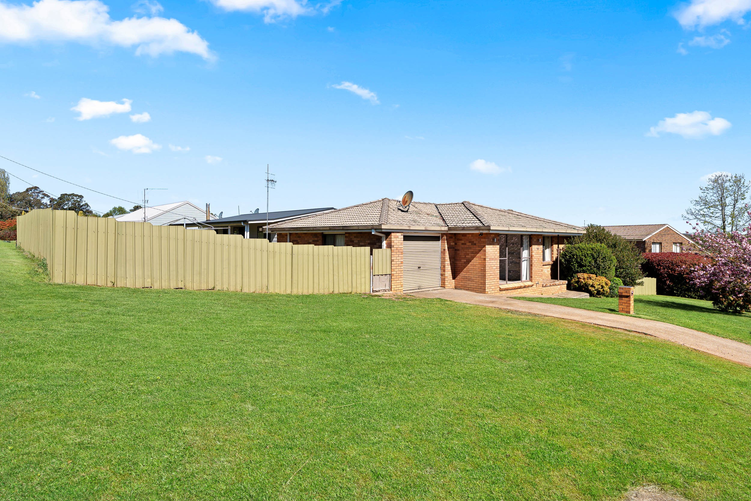 10 White Street, Crookwell, NSW 2583