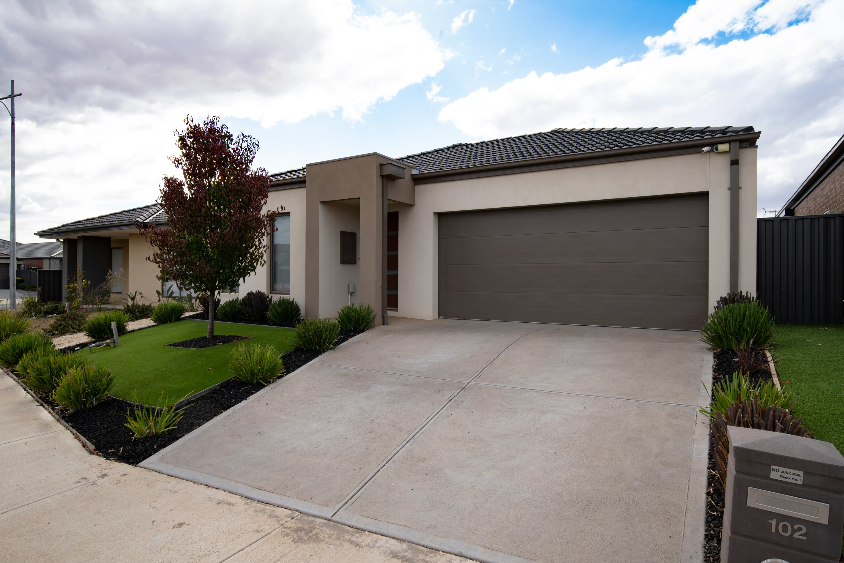 102 Hummingbird Boulevard, Tarneit, VIC 3029