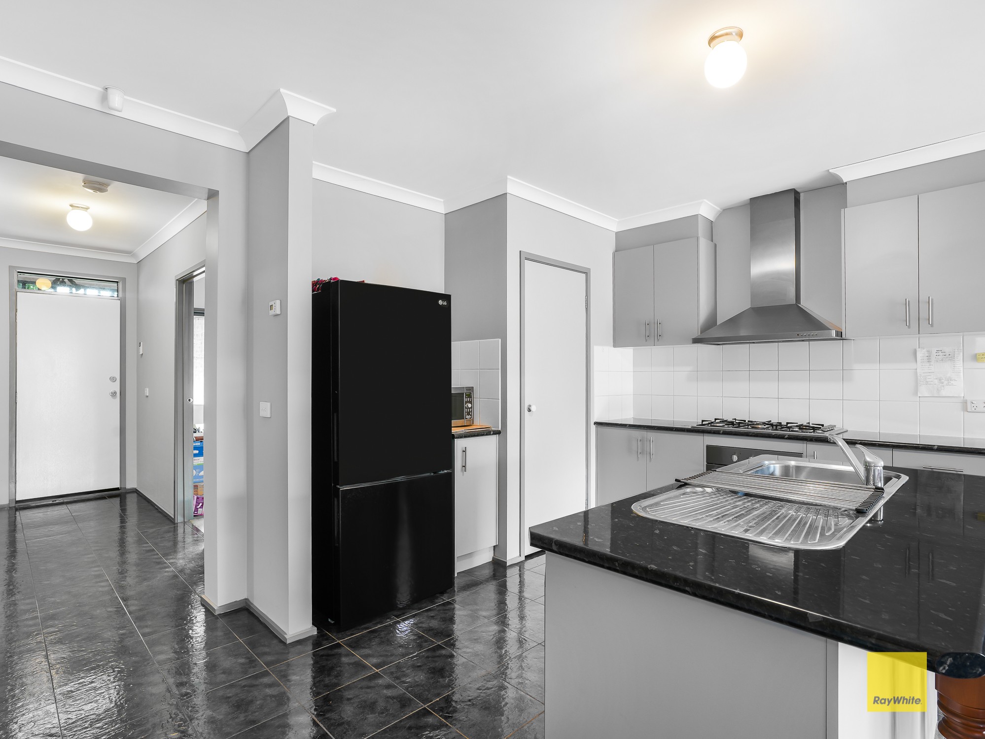 13 Insley Way, Caroline Springs, VIC 3023